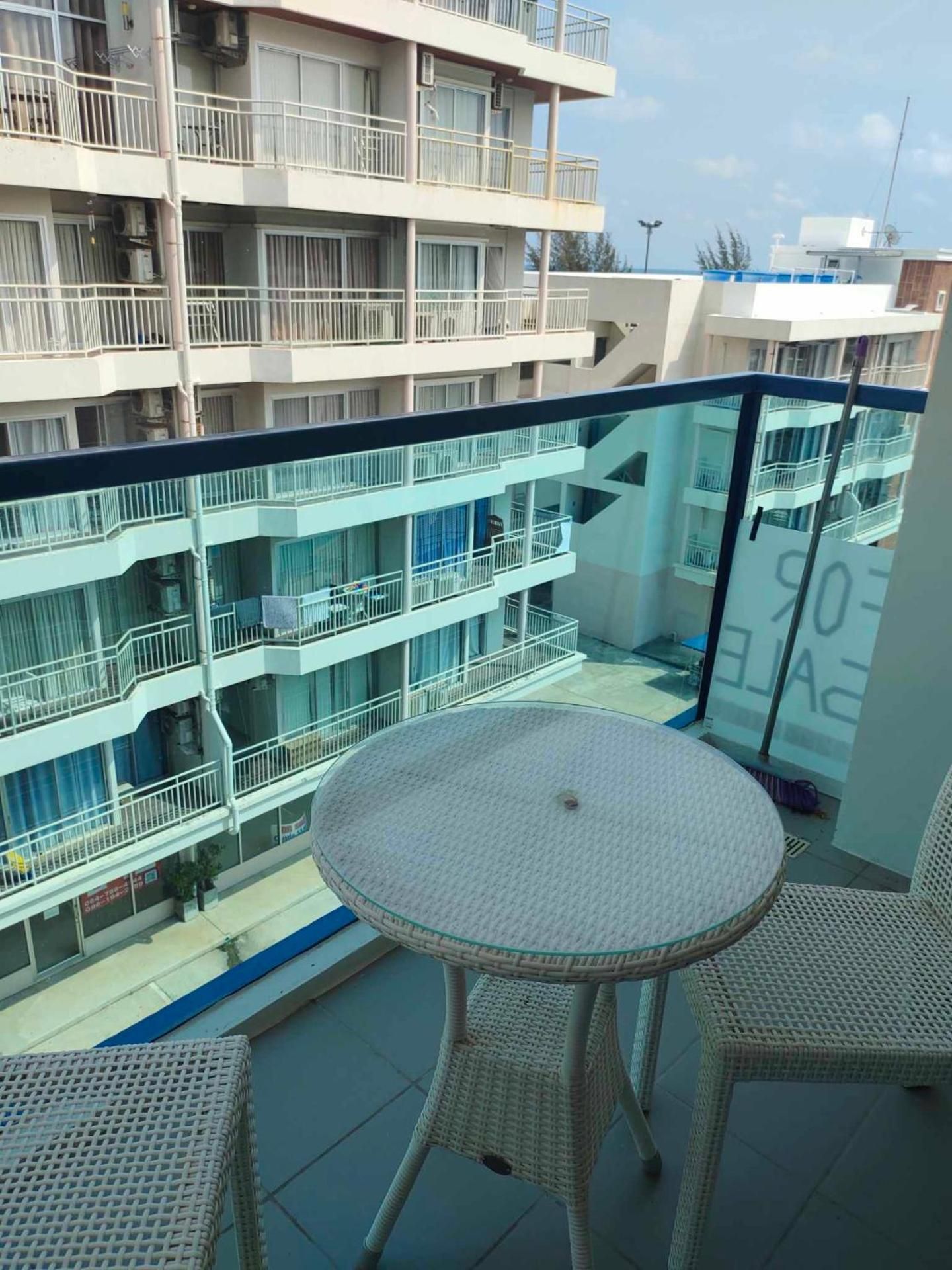 Studio Apartment with Sea View