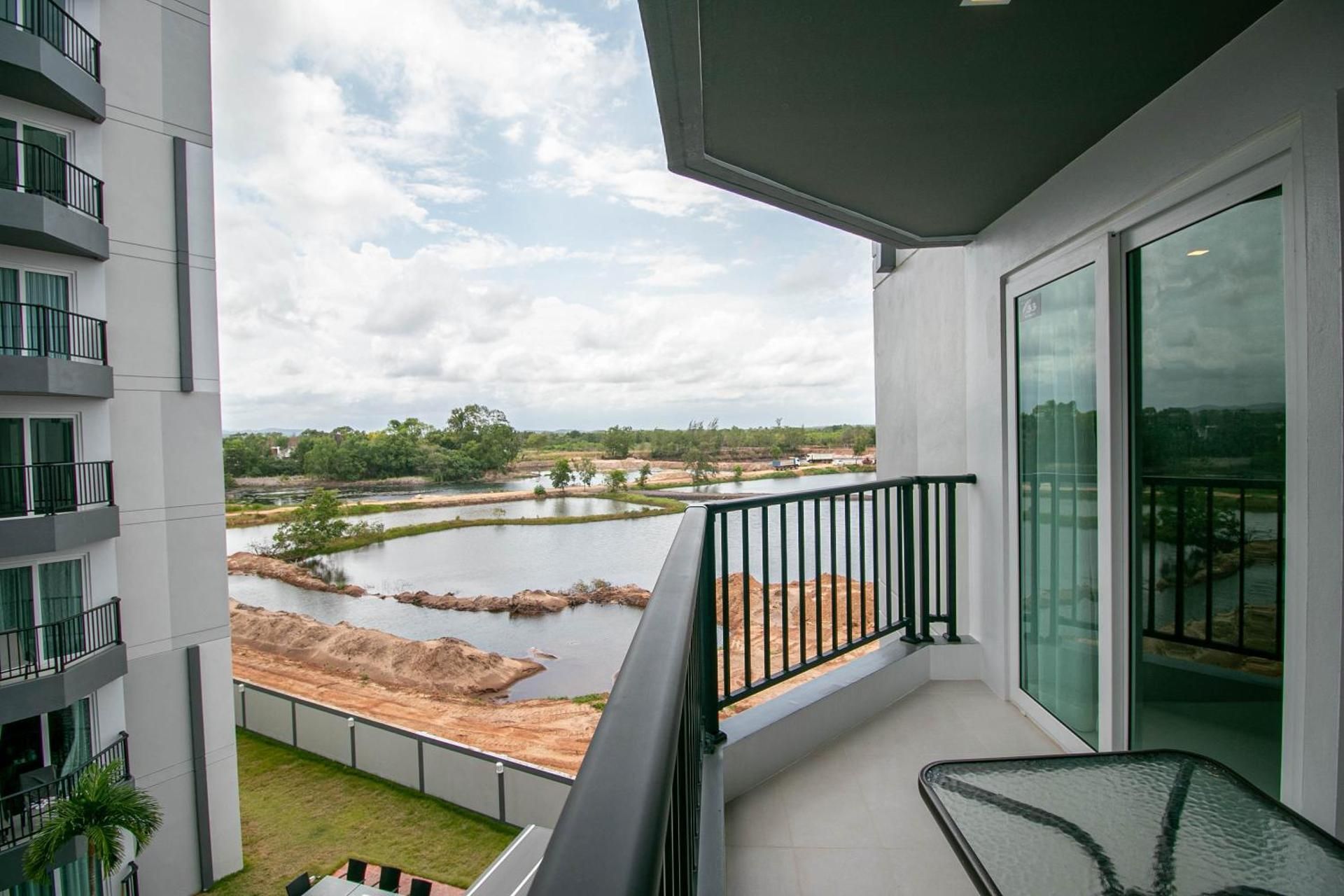 Triple Room with Balcony