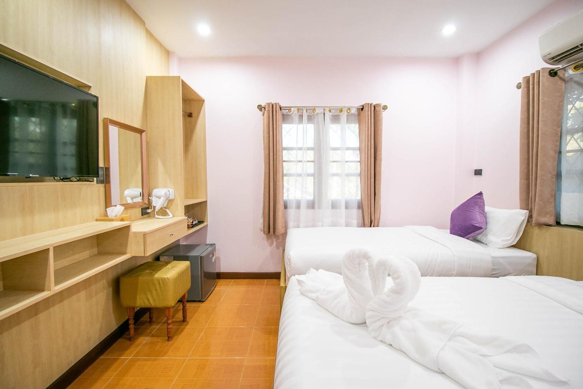 Superior Twin Room