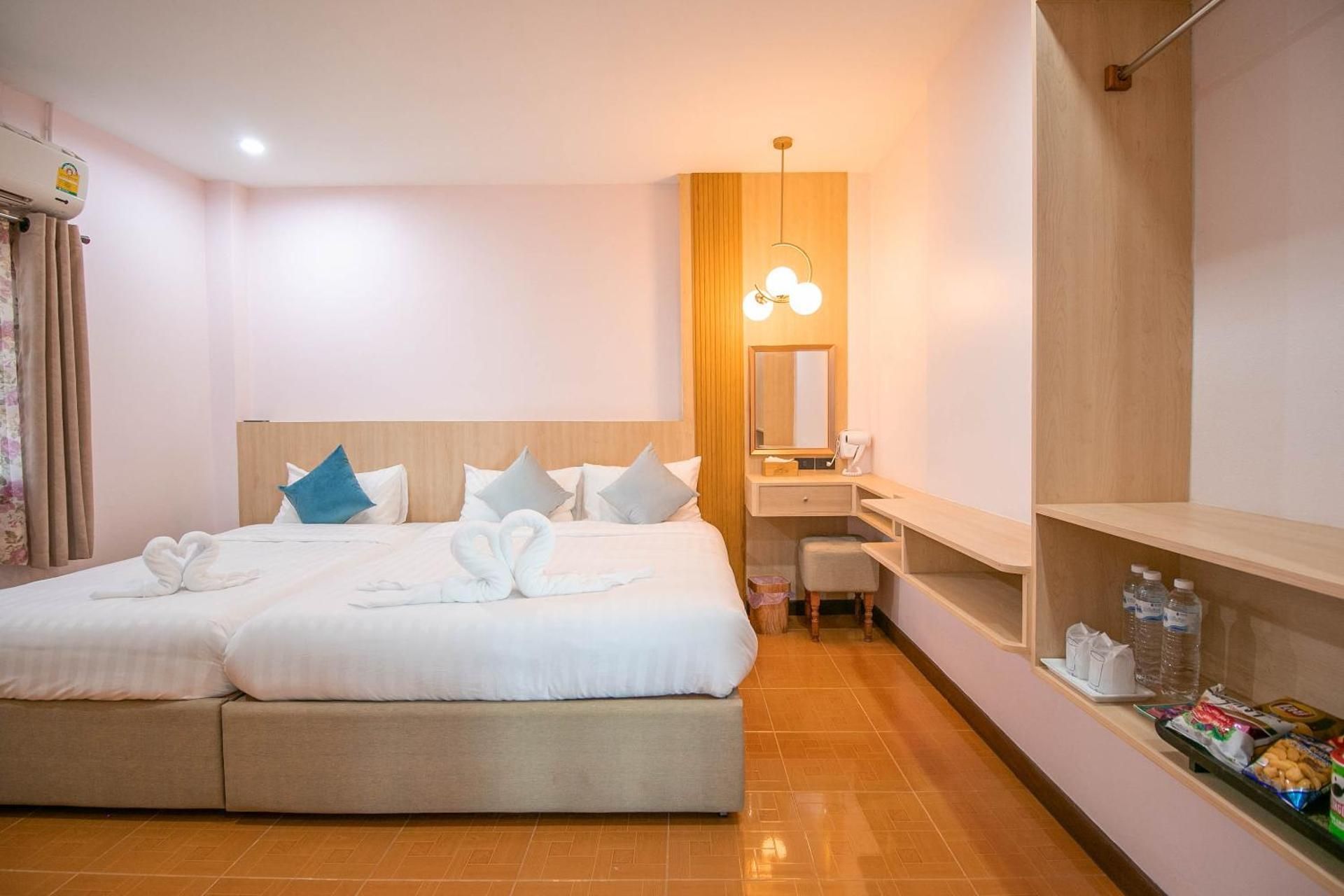 Deluxe Triple Room