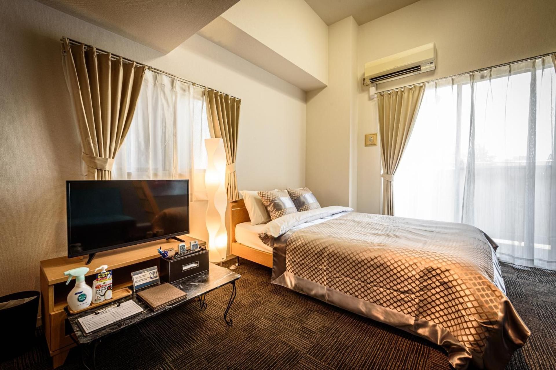 Family Room with Private Bathroom
