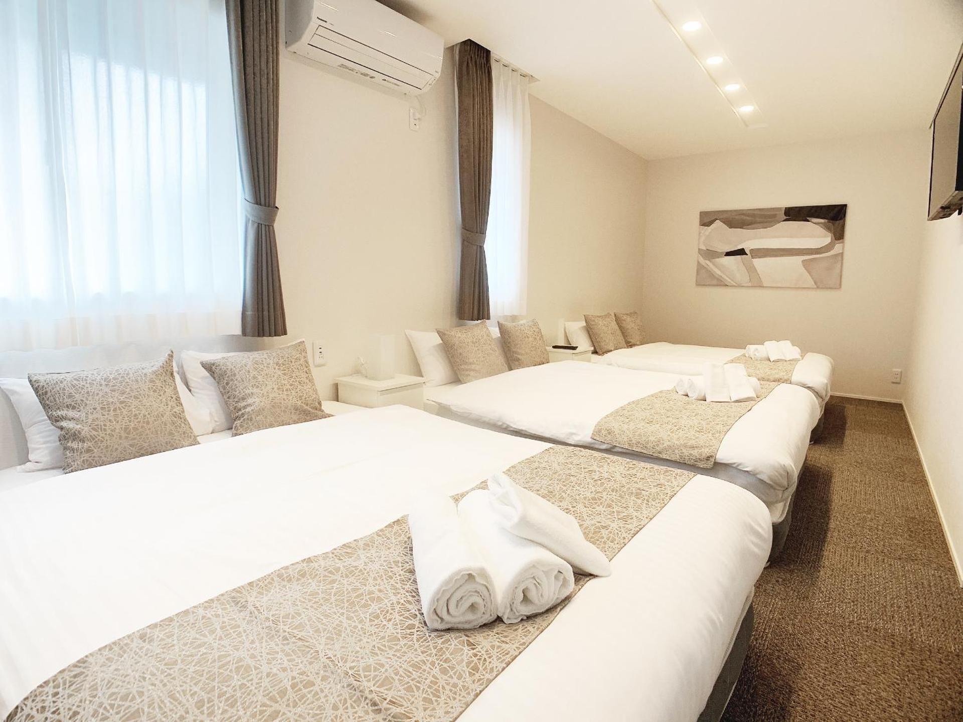 Deluxe Family Room