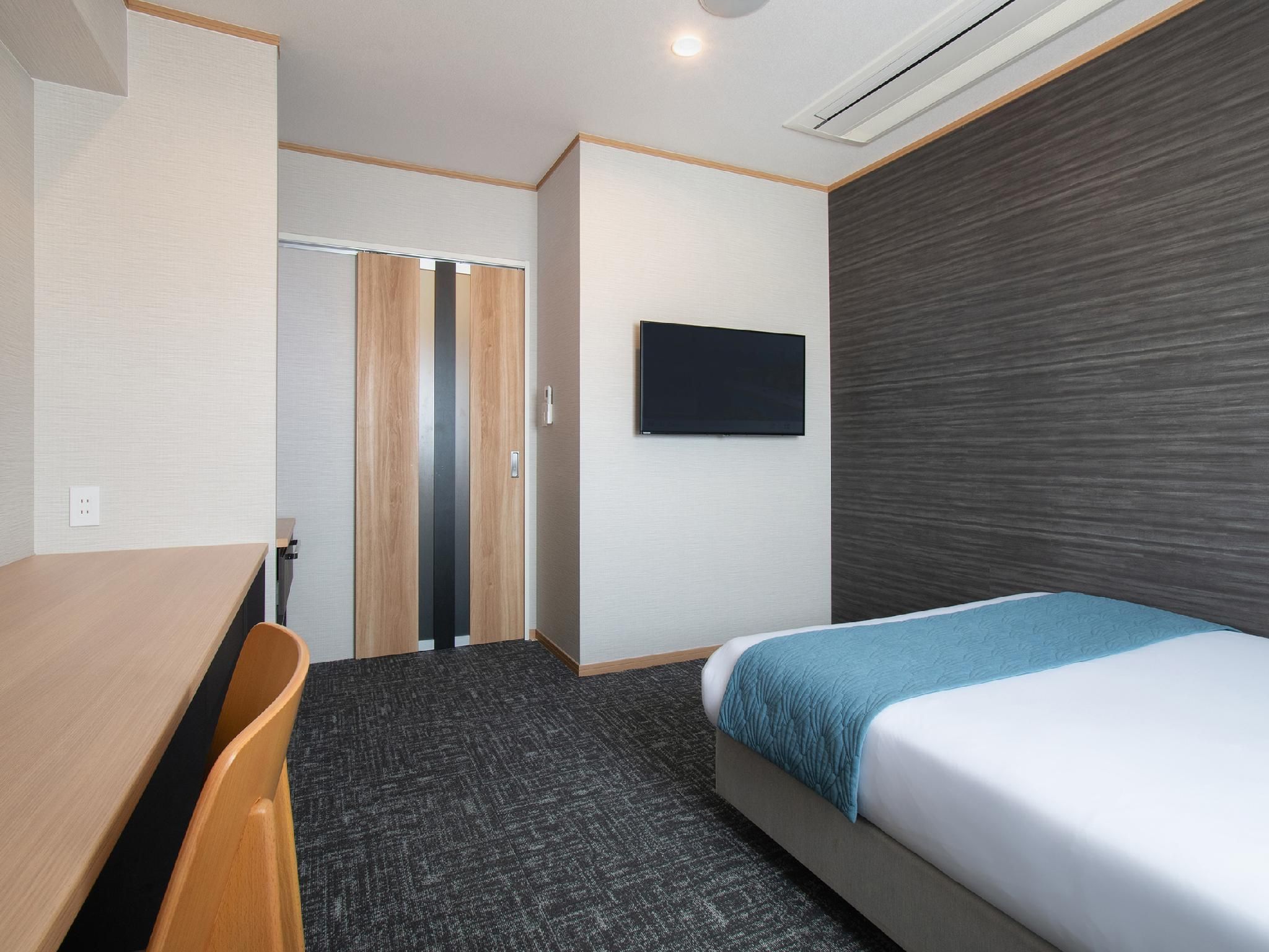 Single Room for 1 Person - Non-Smoking