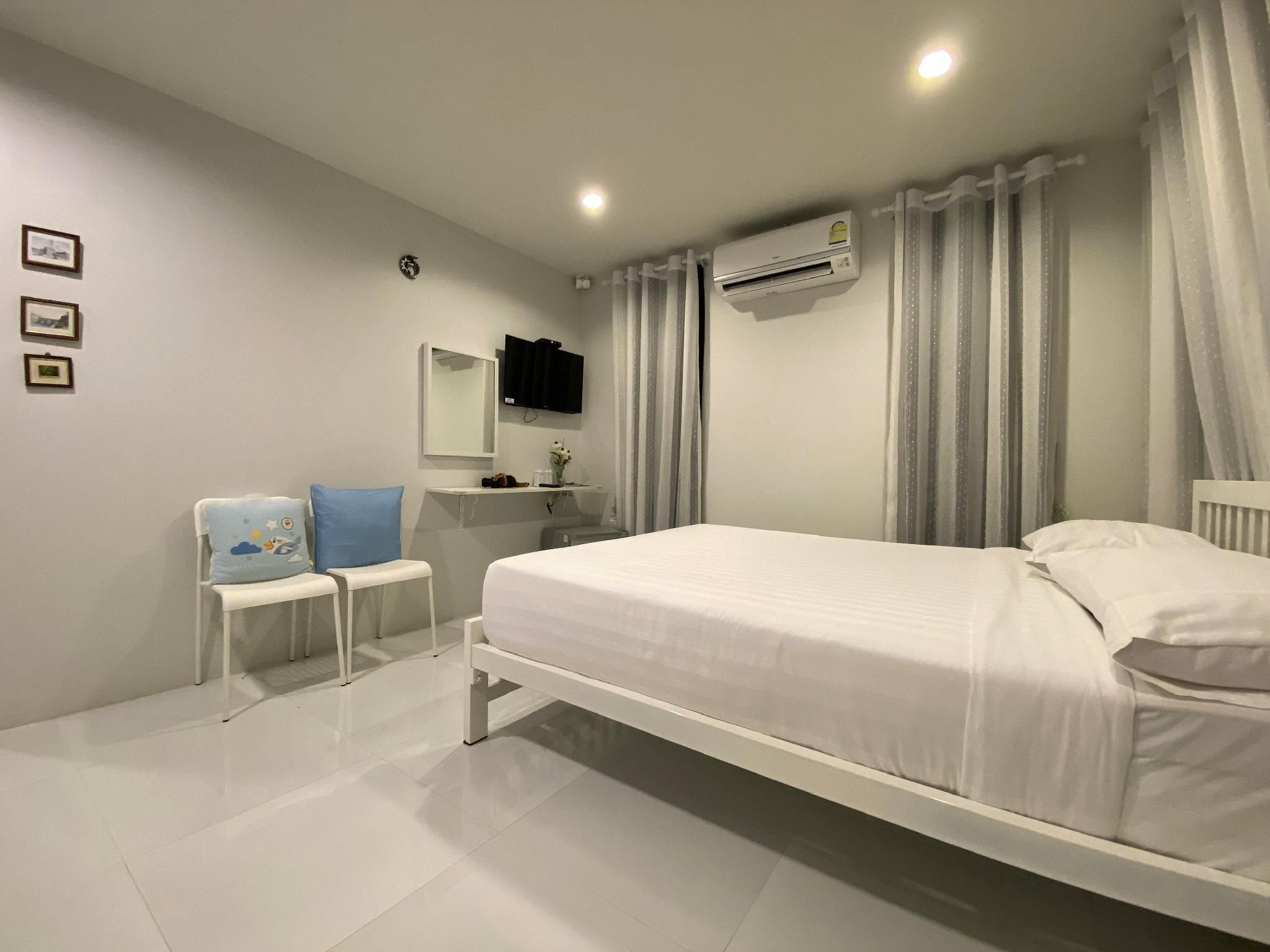 The White Village Ranong Resort Garden Room