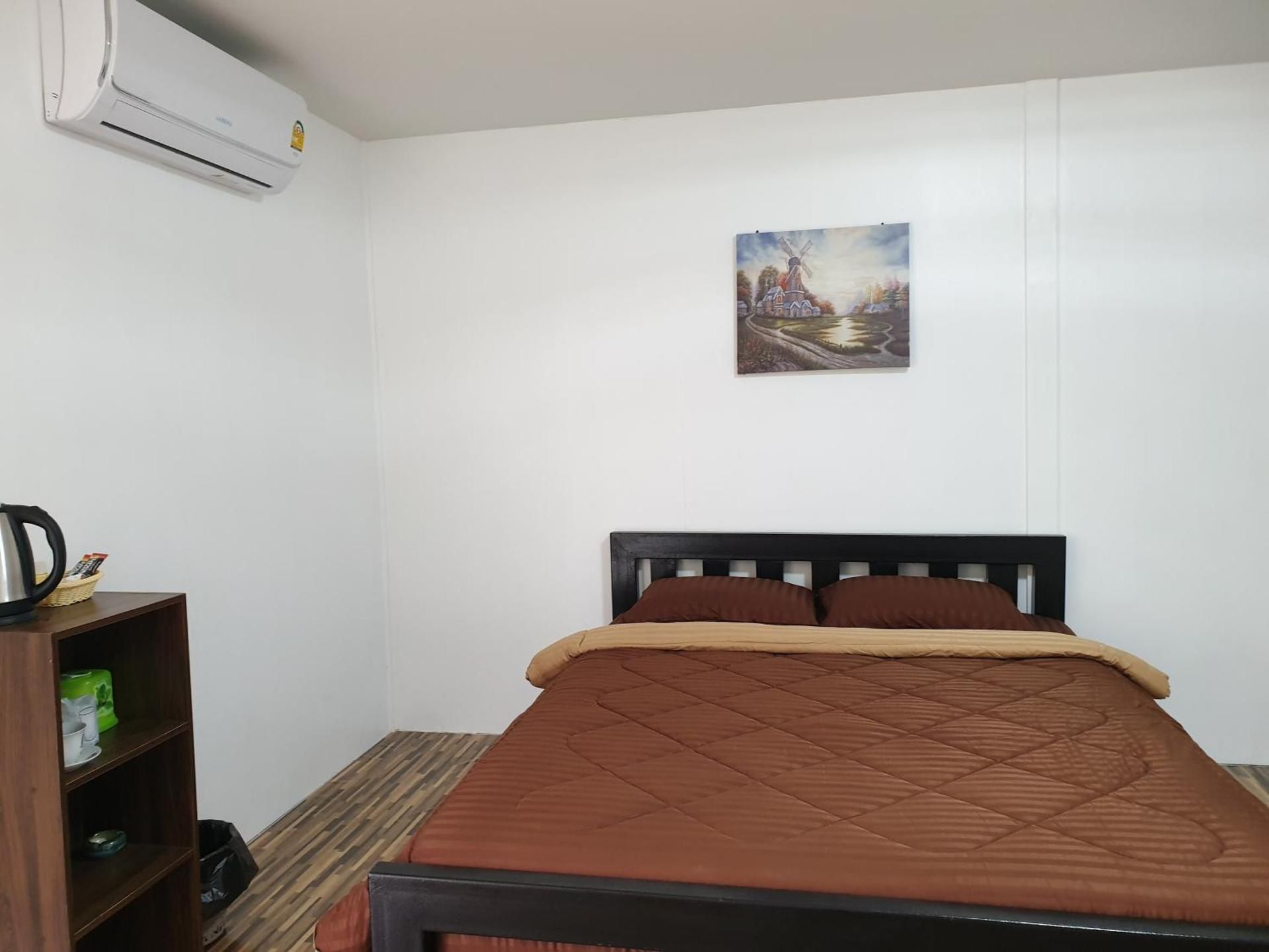 Queen Room with Garden View