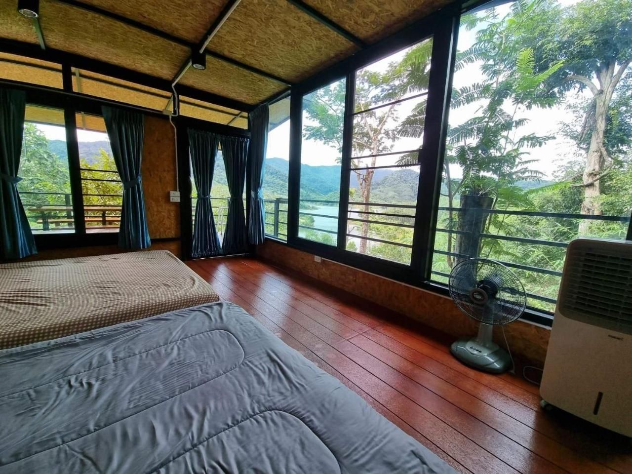 Quadruple Room with Mountain View