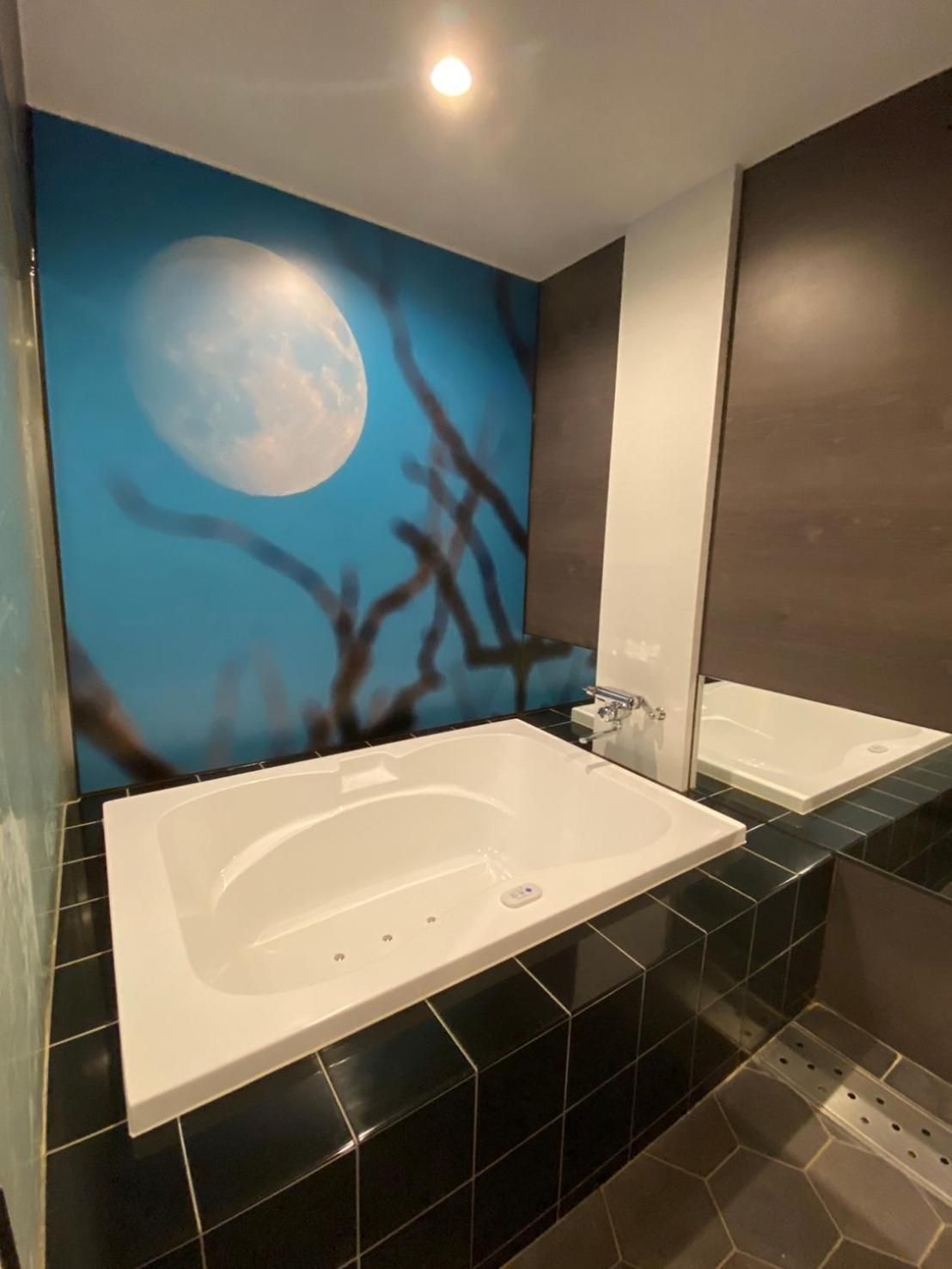 Standard Double Room - 21:00 Check-in