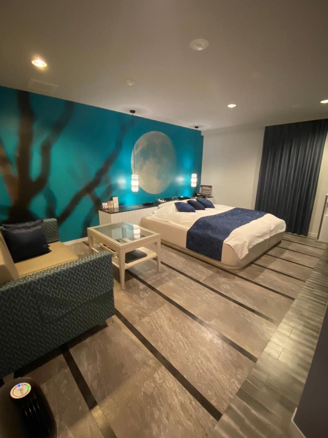 Standard Double Room - 21:00 Check-in