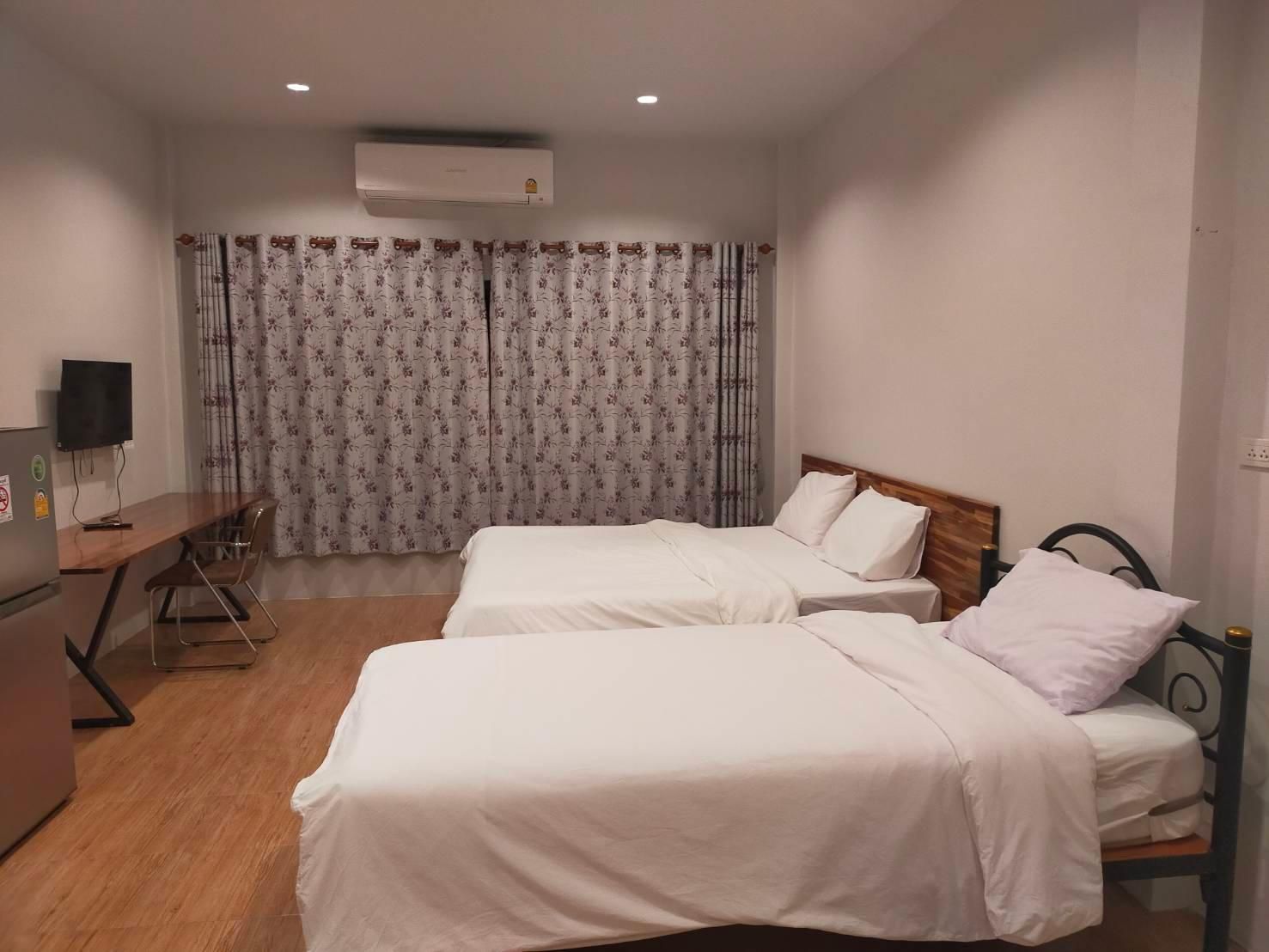 Premium Triple Suite