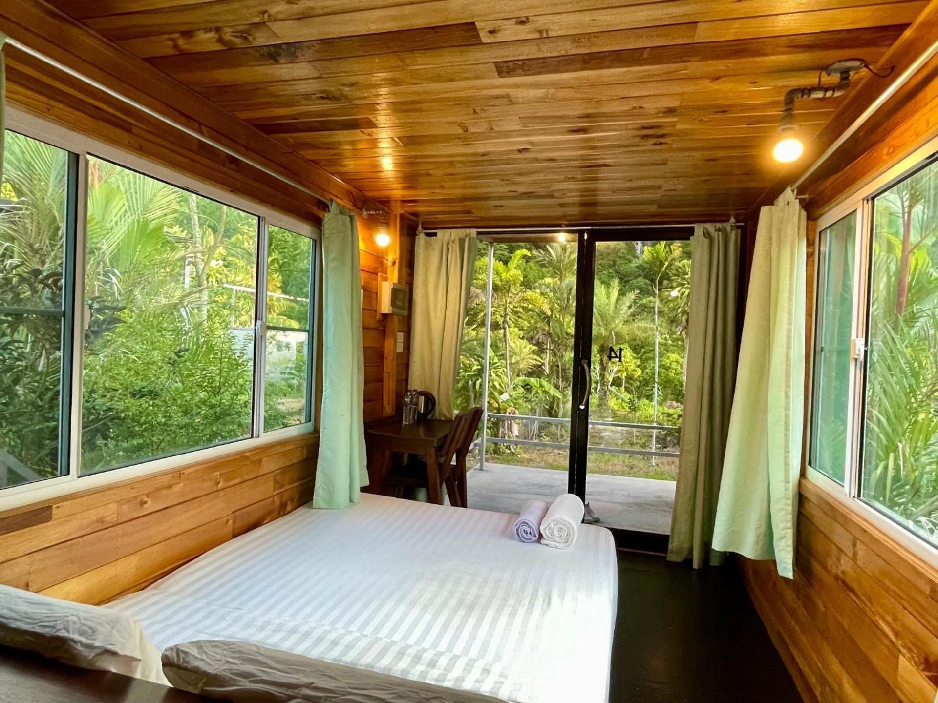 Superior Room -- 1 Bed