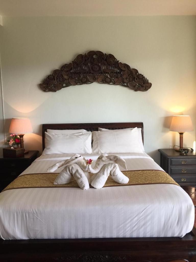 King Room with Mountain View