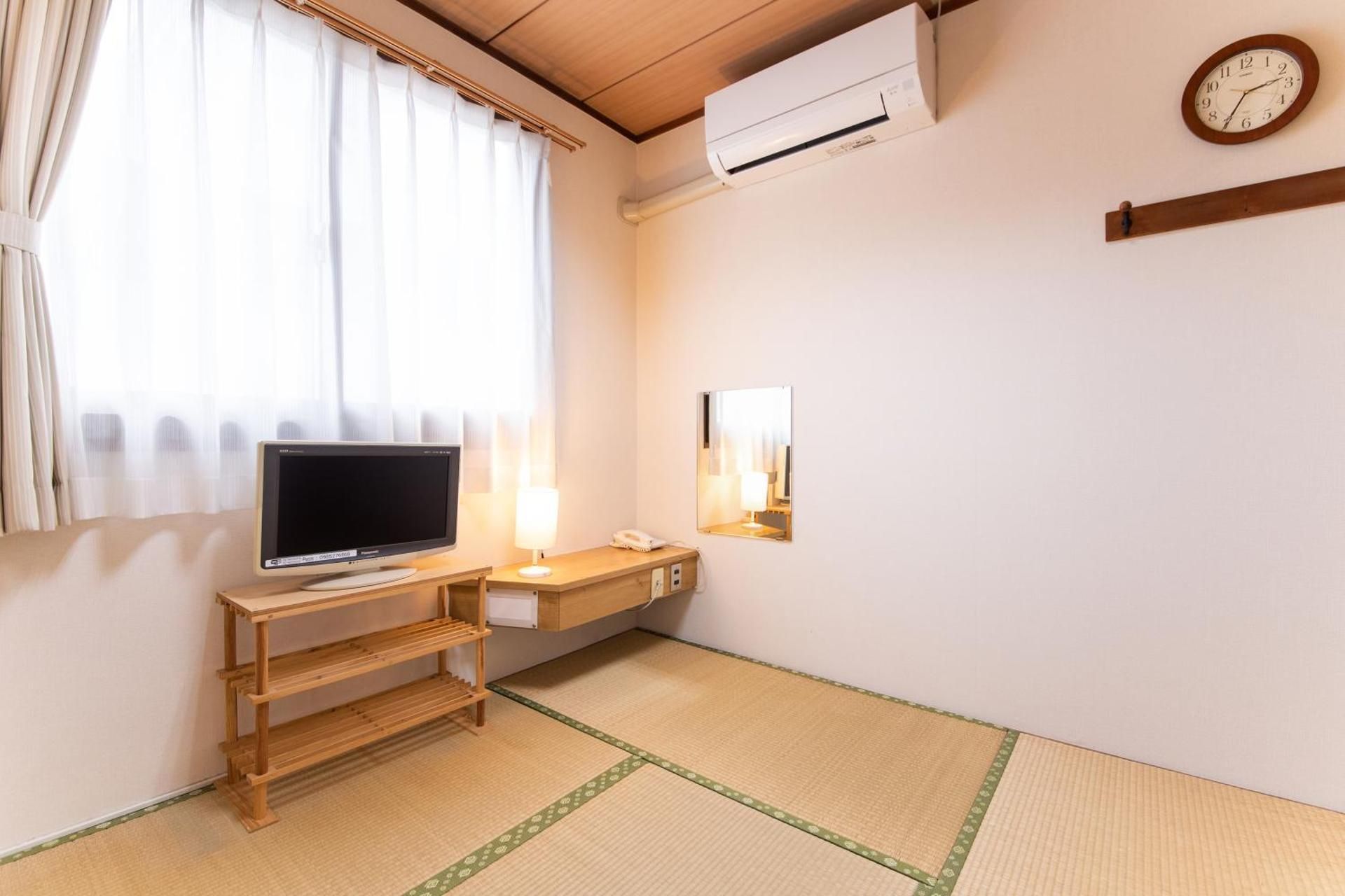 Japanese-Style Single Room Selected at Check-In