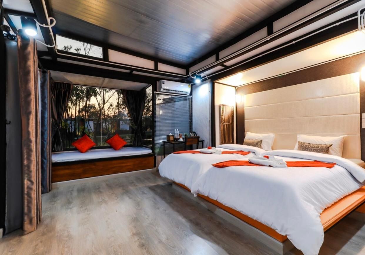 Deluxe Twin Room