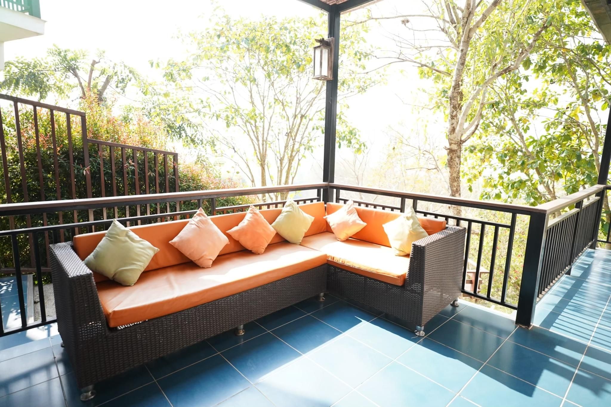 Kornwat Garden Resort Family Room Non Smoking Tower A 2