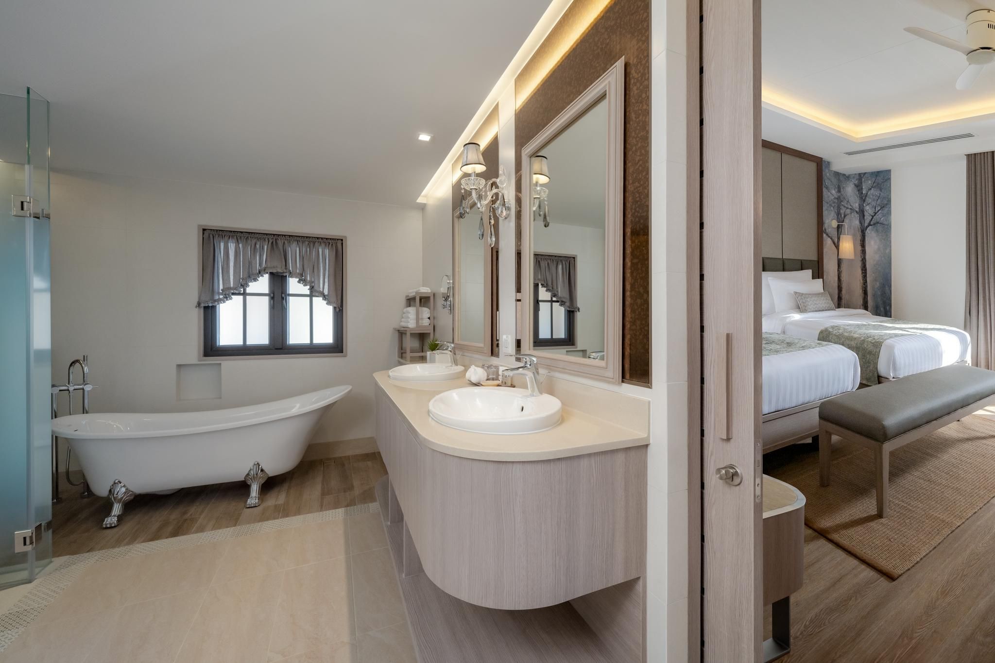 Suite