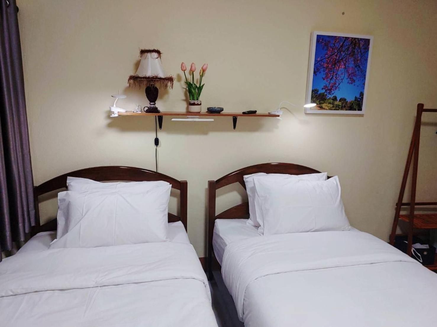 Twin Room with Shared Bathroom