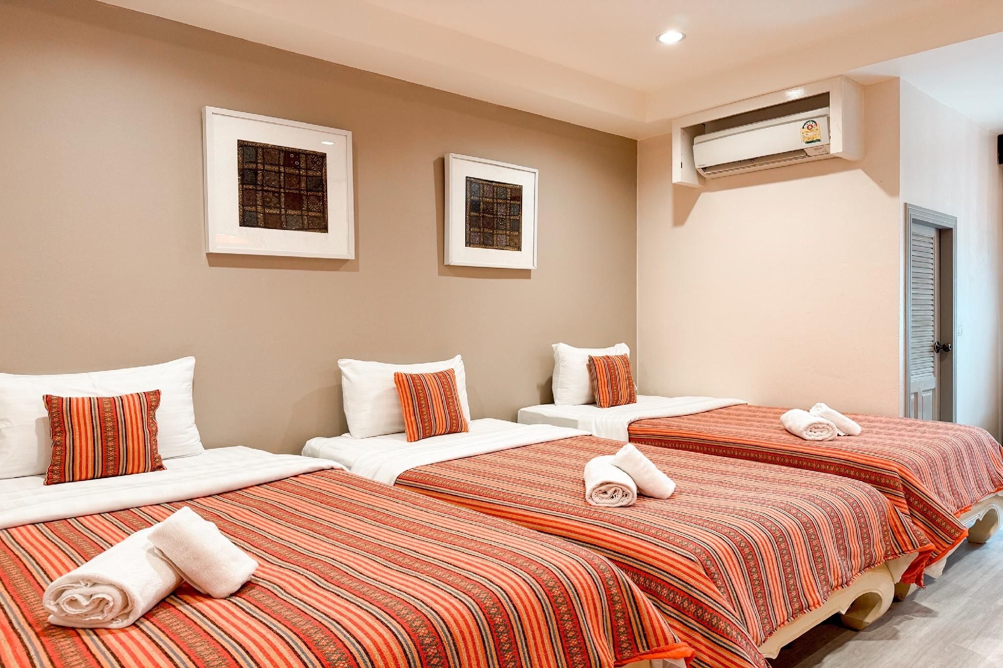 Rasa Boutique Hotel Deluxe Triple Room 2