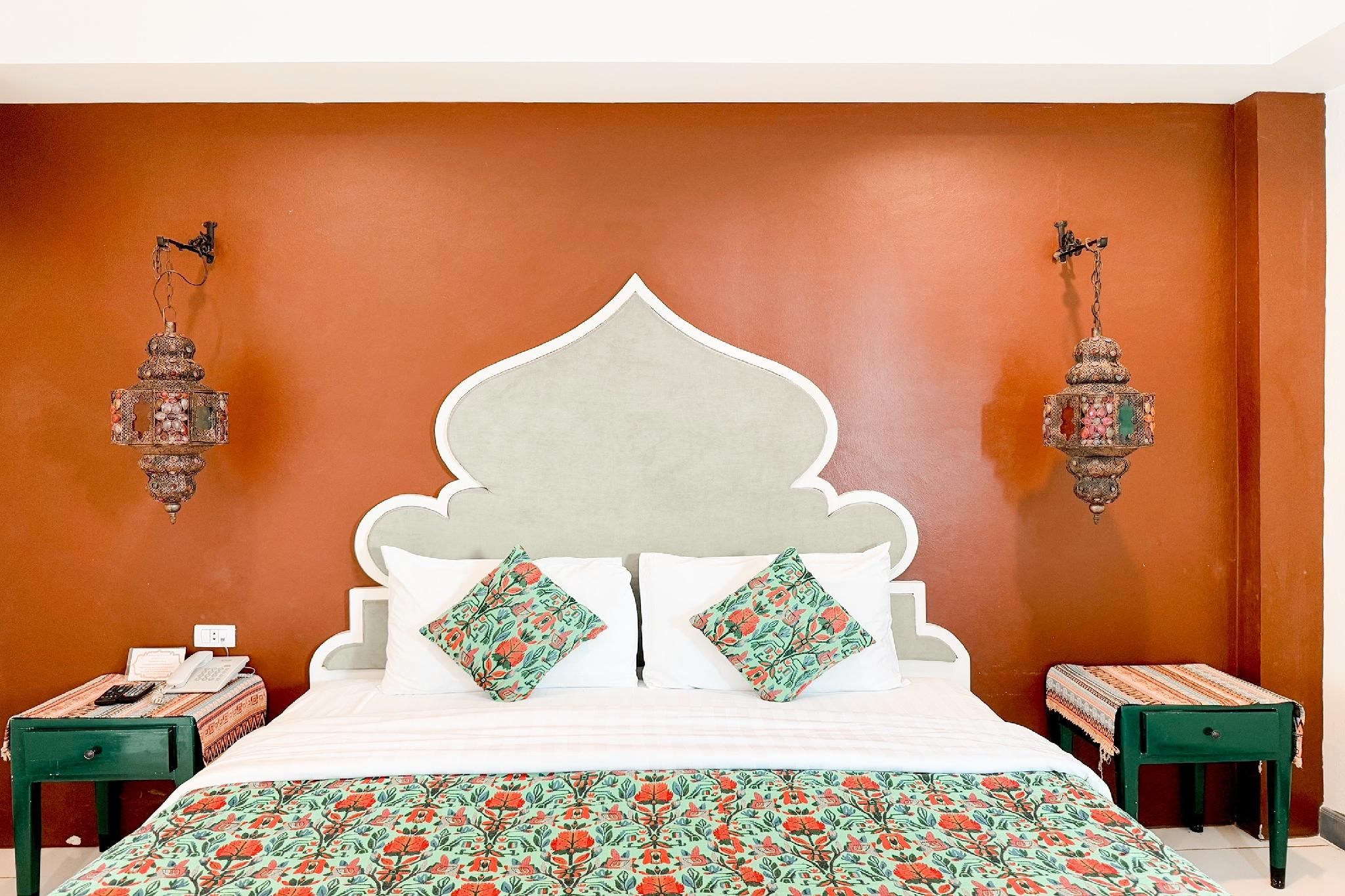 Rasa Boutique Hotel Deluxe Double Room 2