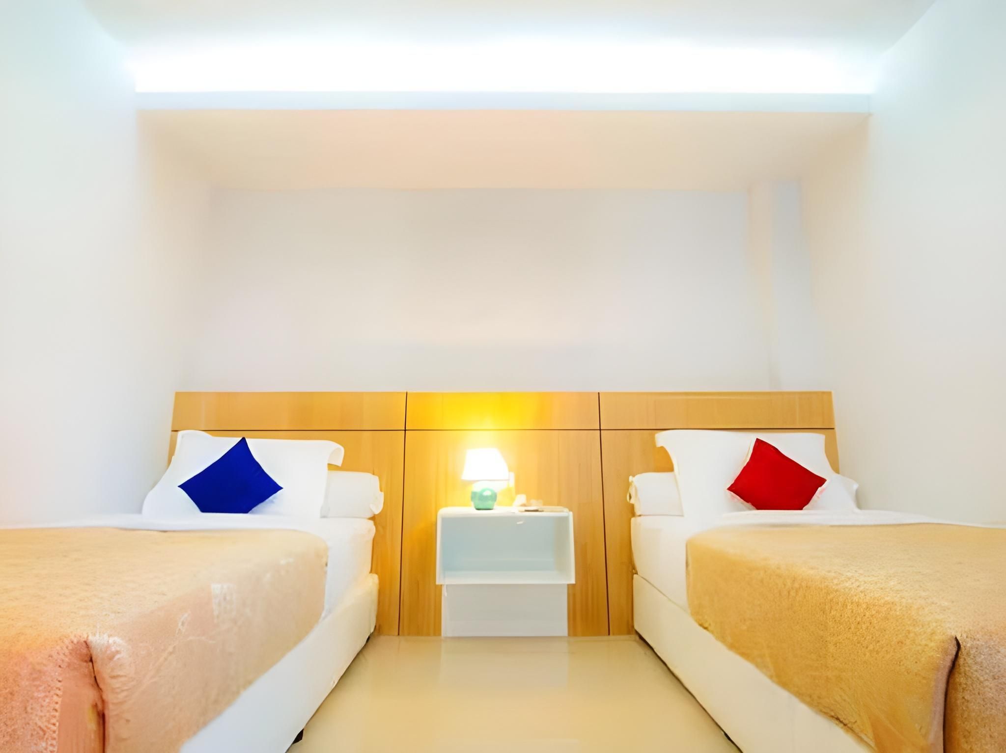 Standard Hot Deal- Room Only