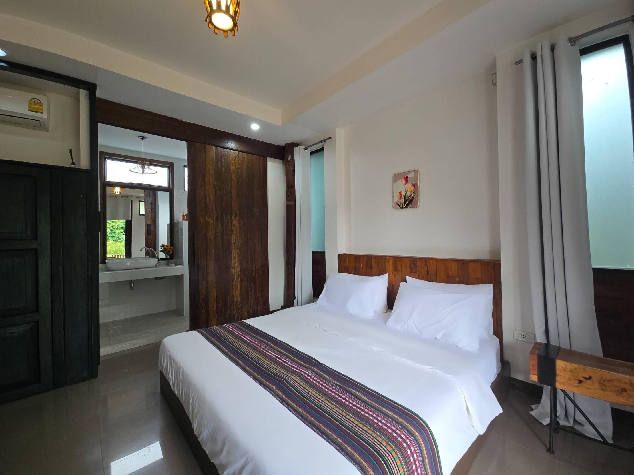 Happiness Double Room