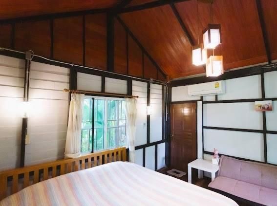 Queen Room with Balcony