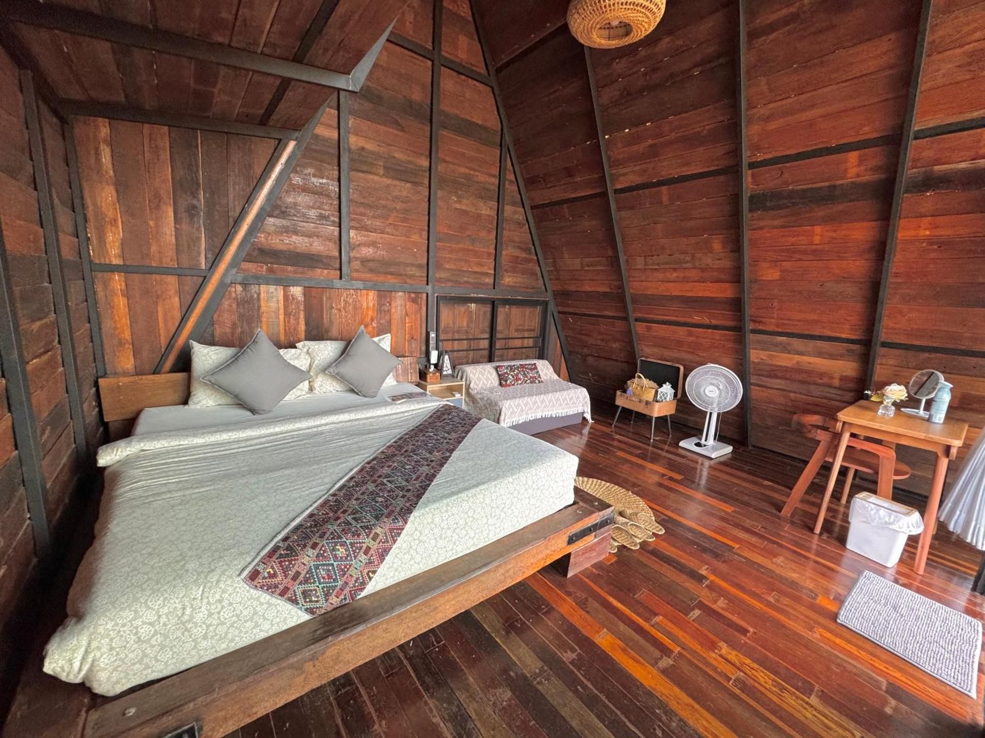 Deluxe Double Room with Bath