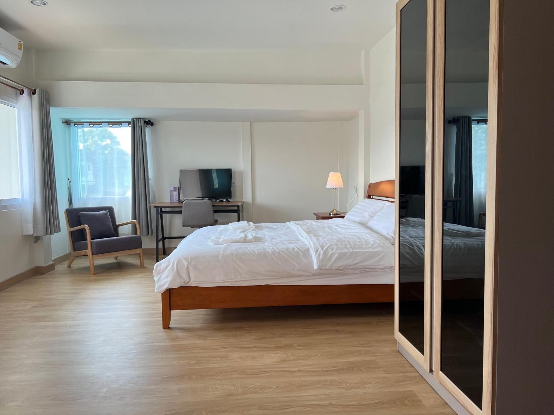 Double Room with Private Bathroom