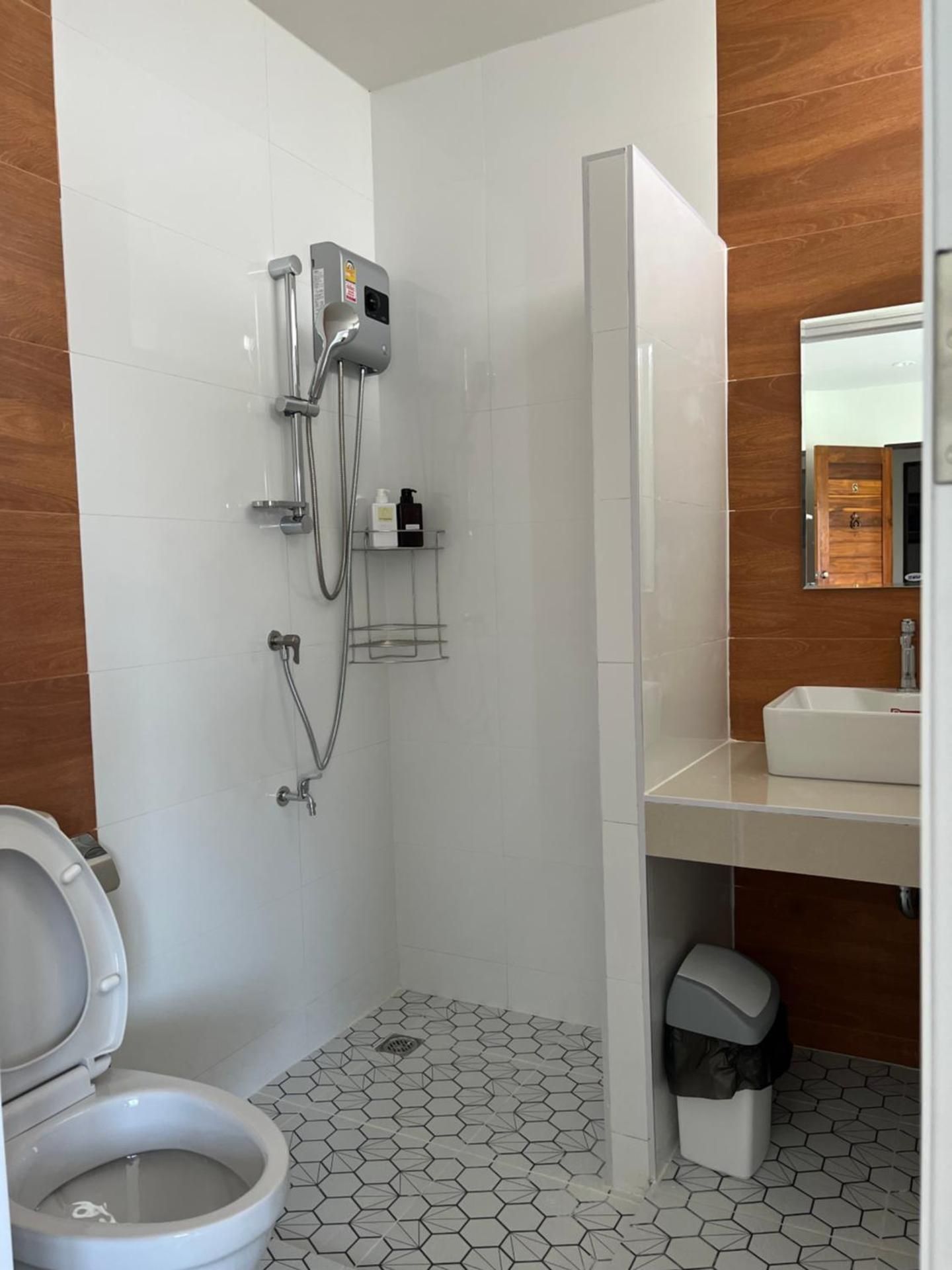 Twin Room with Bathroom