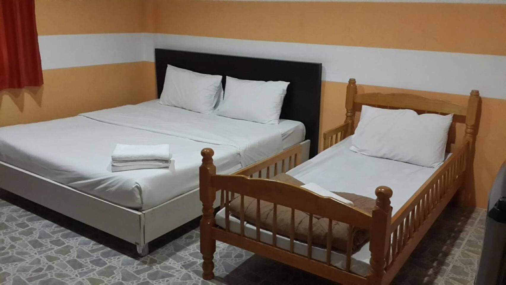 Chiang Rai Khuakrae Resort Family Room