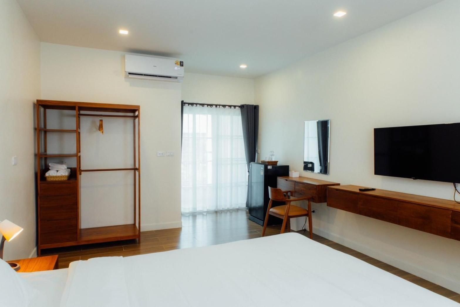 Twin Room with Balcony