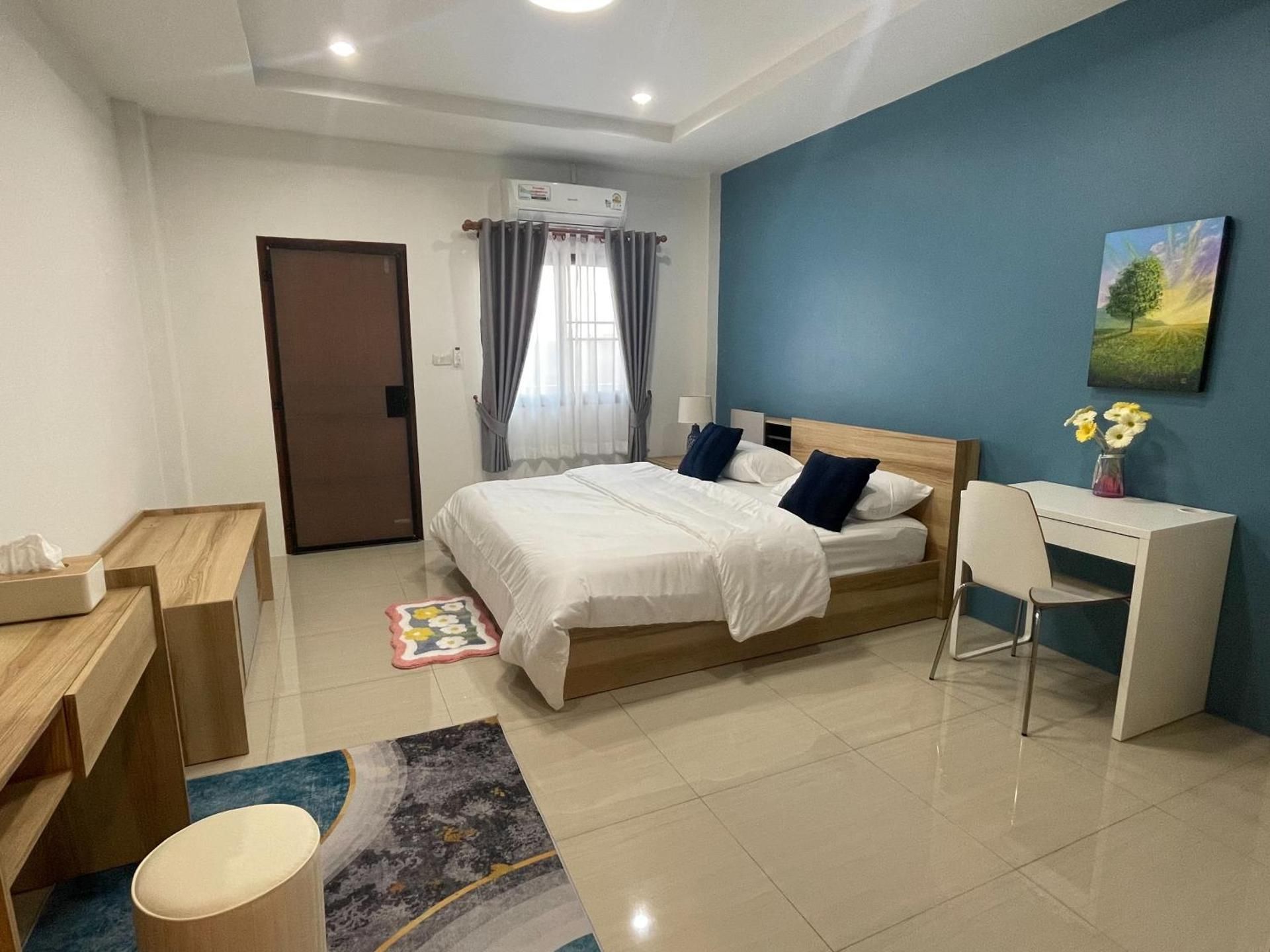 Two-Bedroom Townhouse