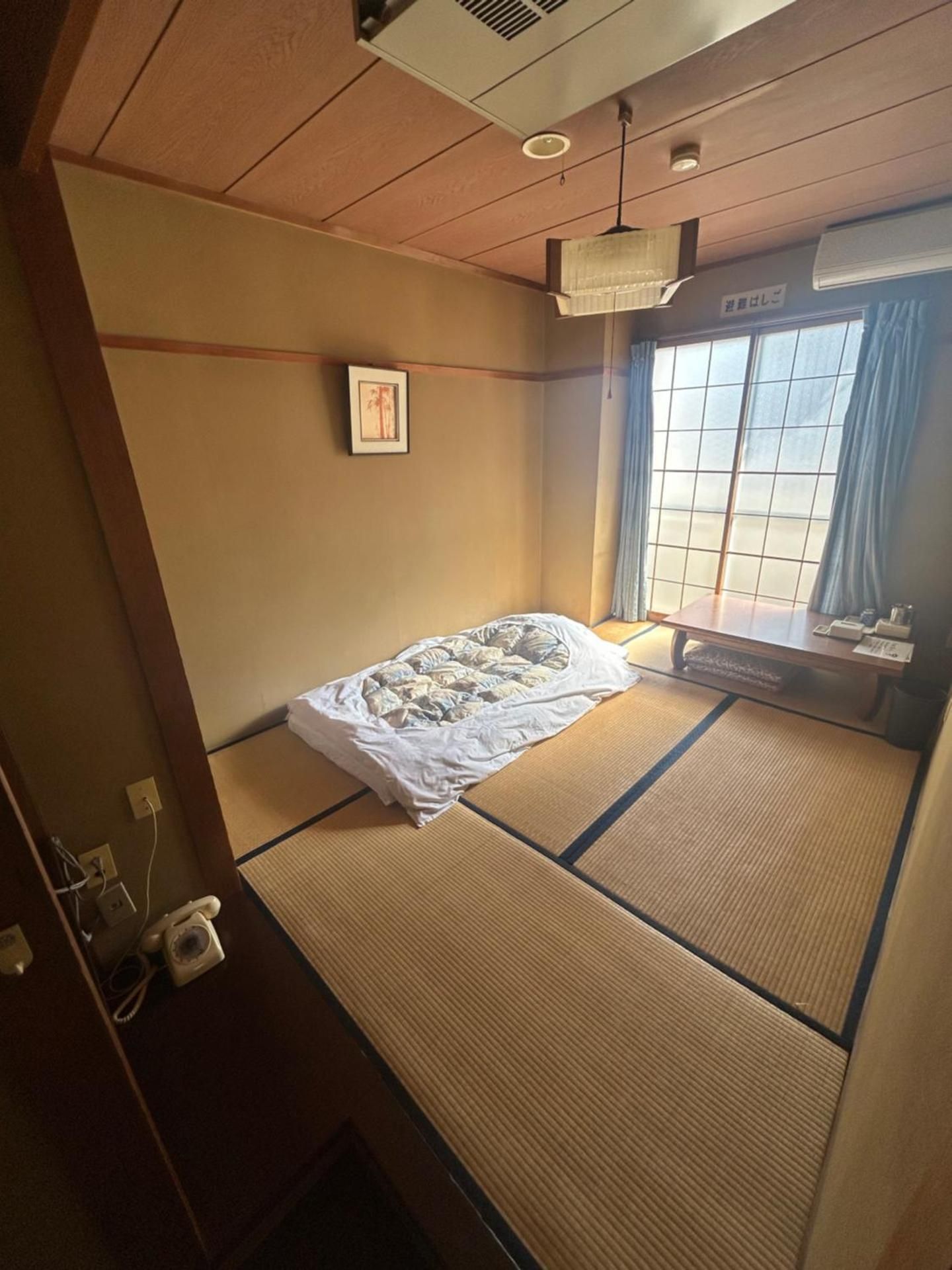 Single Room with Shared Bathroom