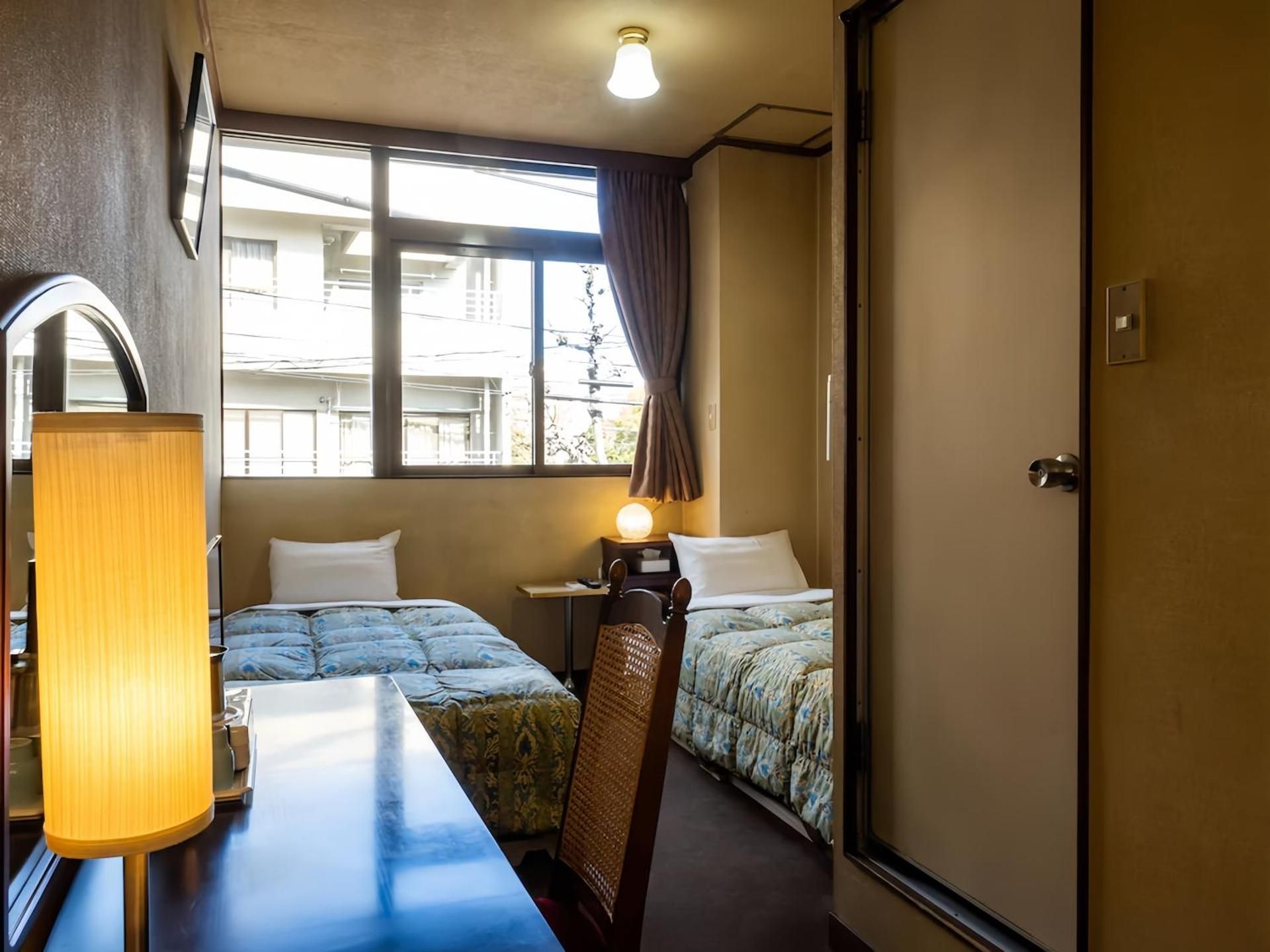 Twin Room with Private Bathroom