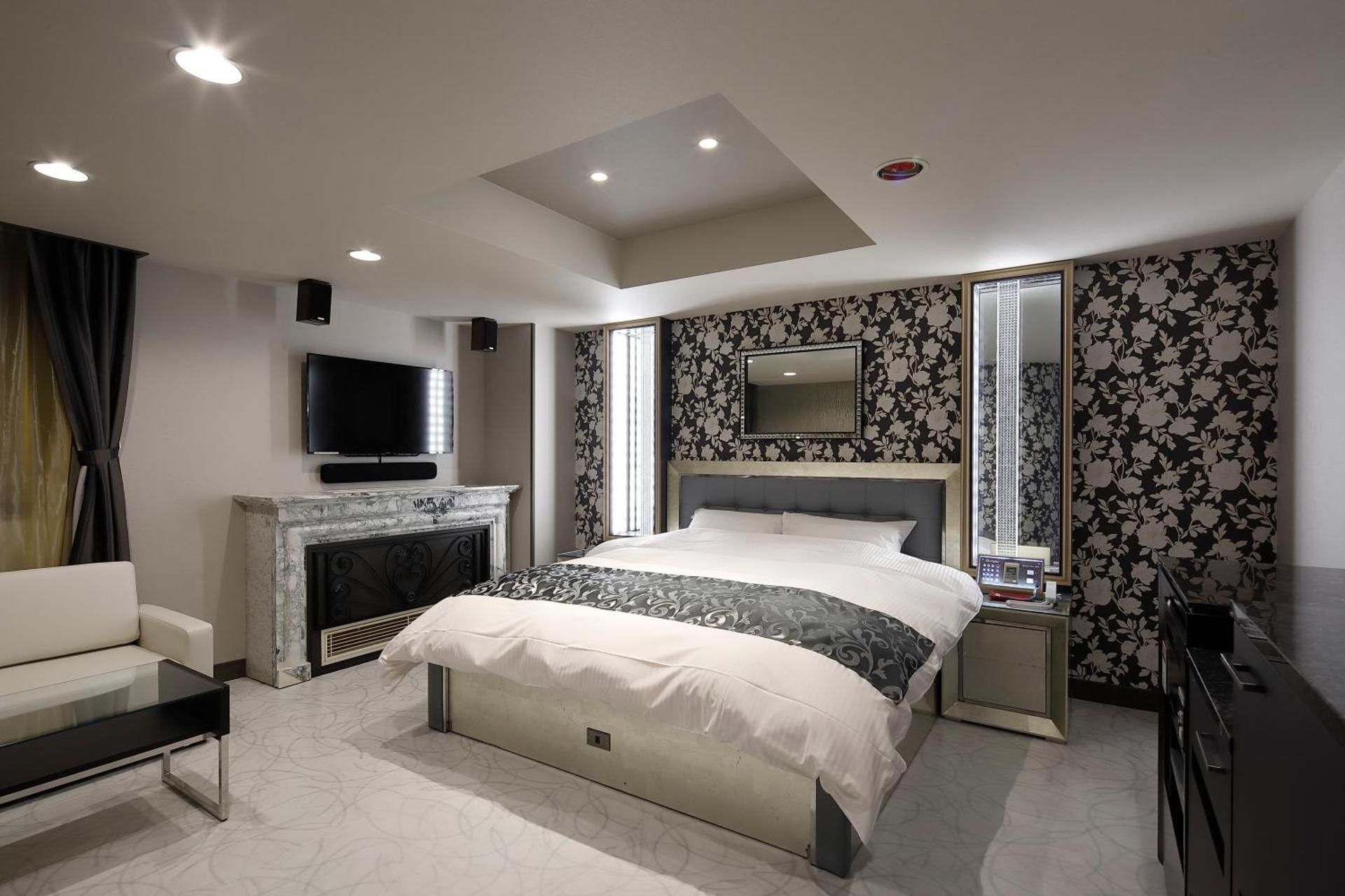 HOTEL Birthday 楠店 Queen Room