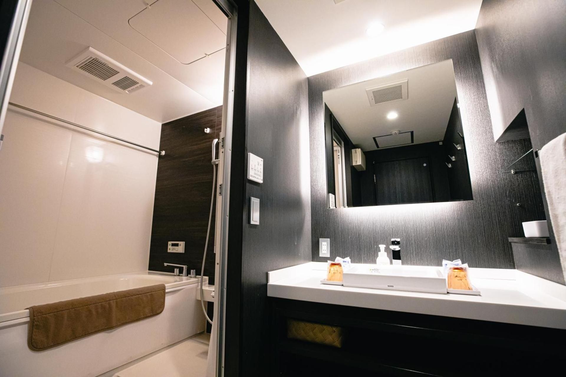 Deluxe Room A 6 Guests
