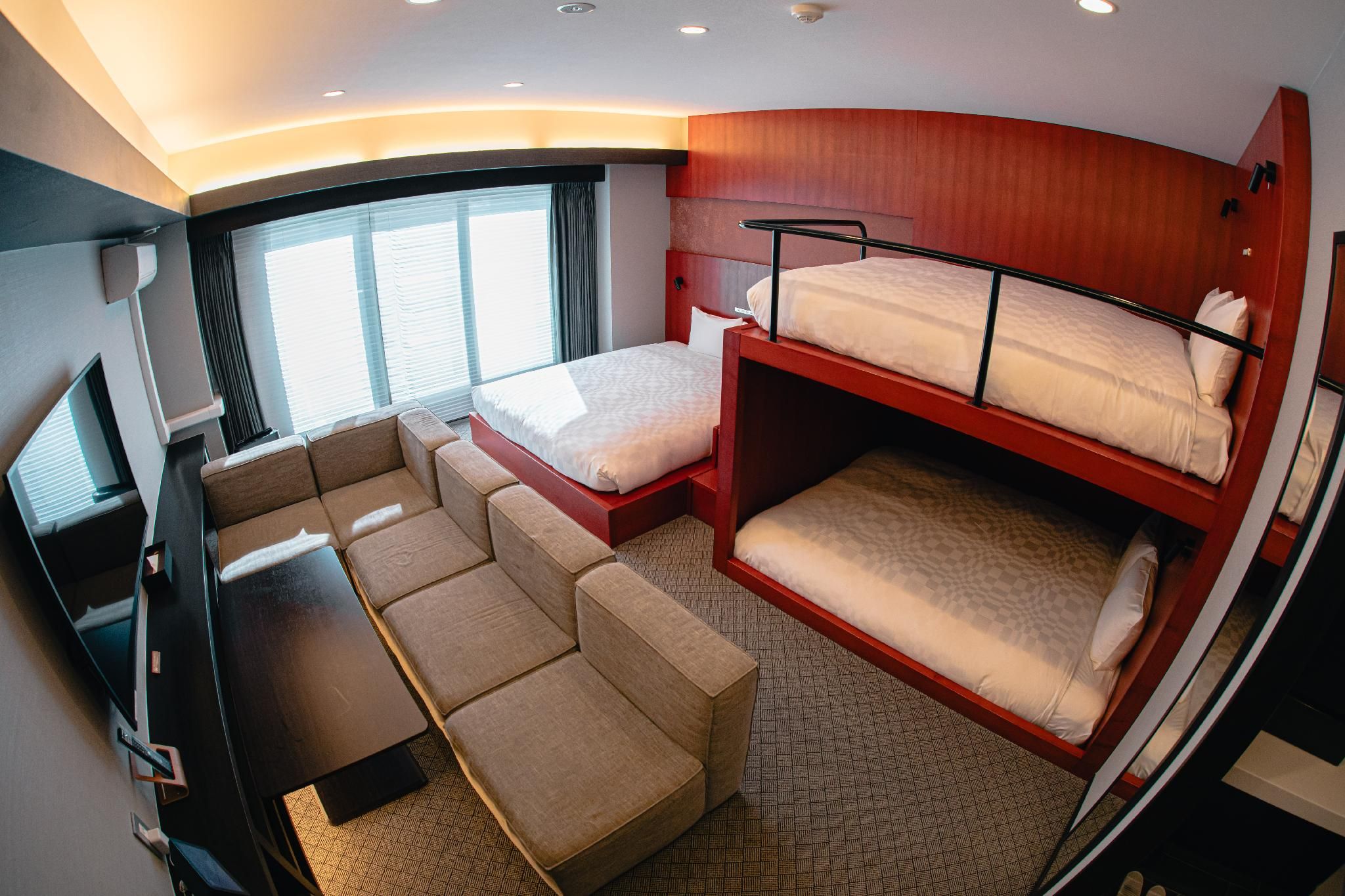 Deluxe Room A 6 Guests