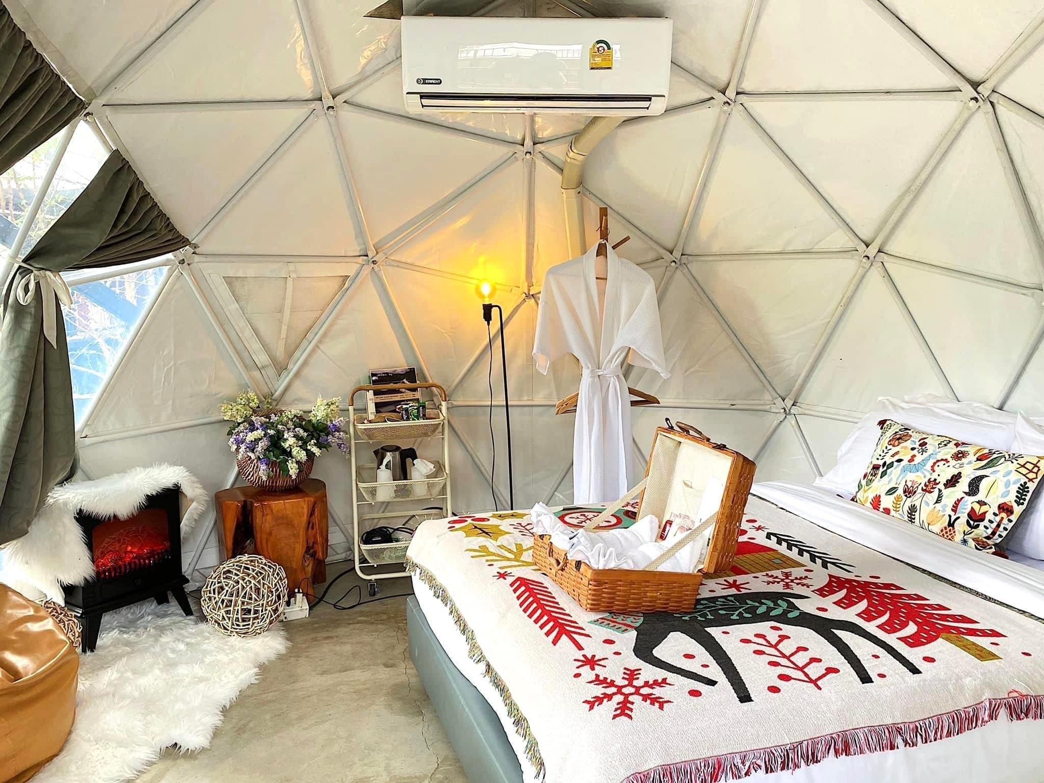 Khaopubpa Resort Glamping Room with Open-Air Bath