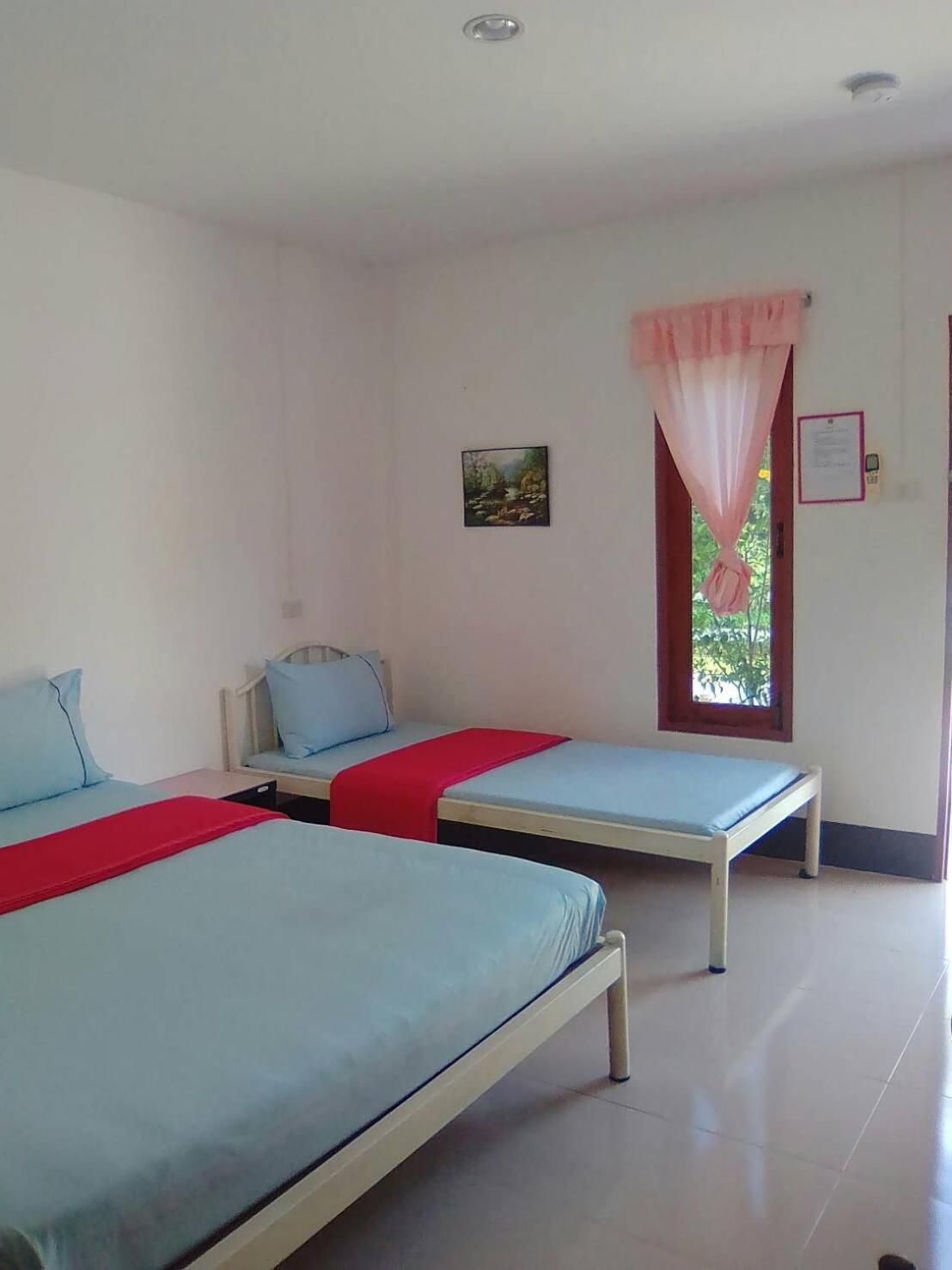 Budget Triple Room
