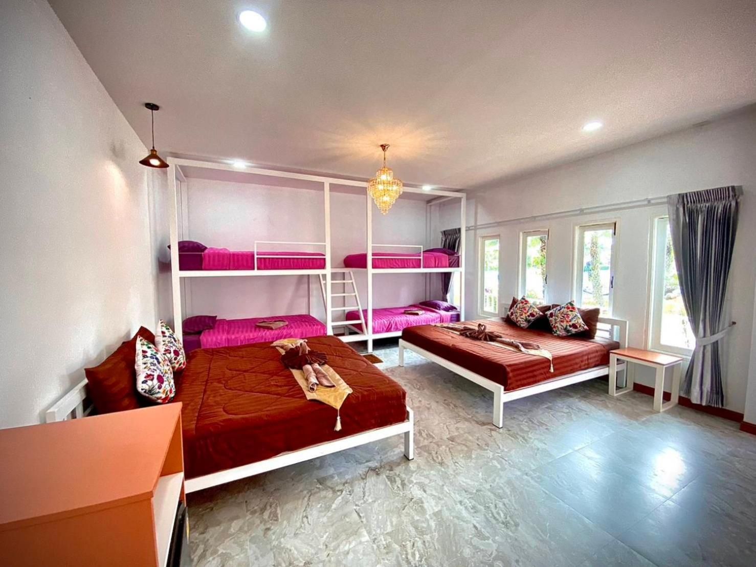 Standard Family Room
