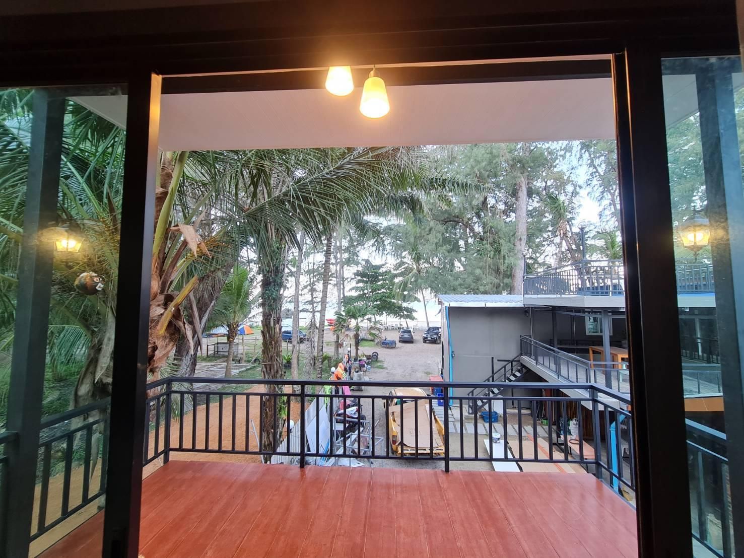 Family Deluxe Sea View