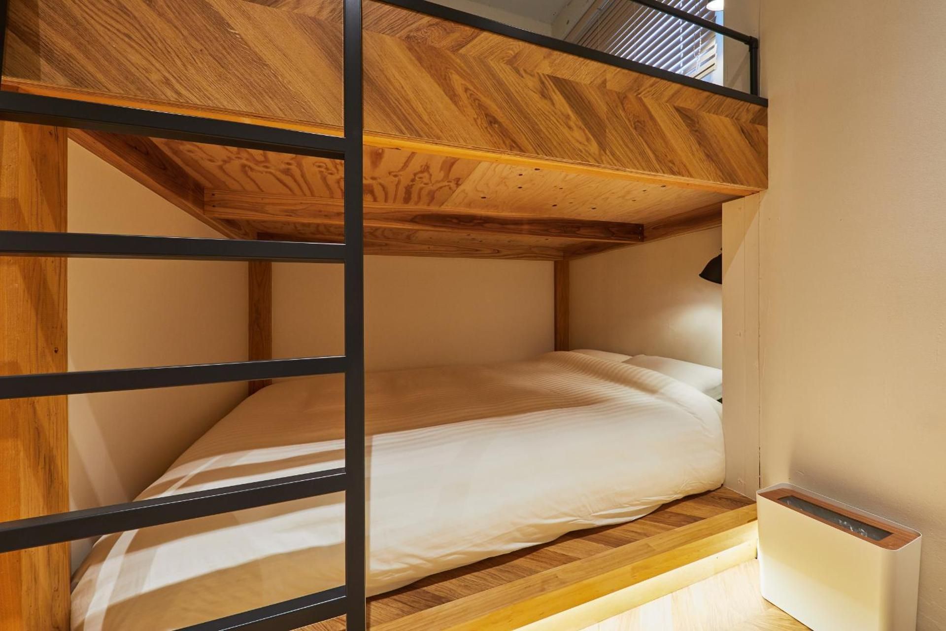 Economy Triple Room