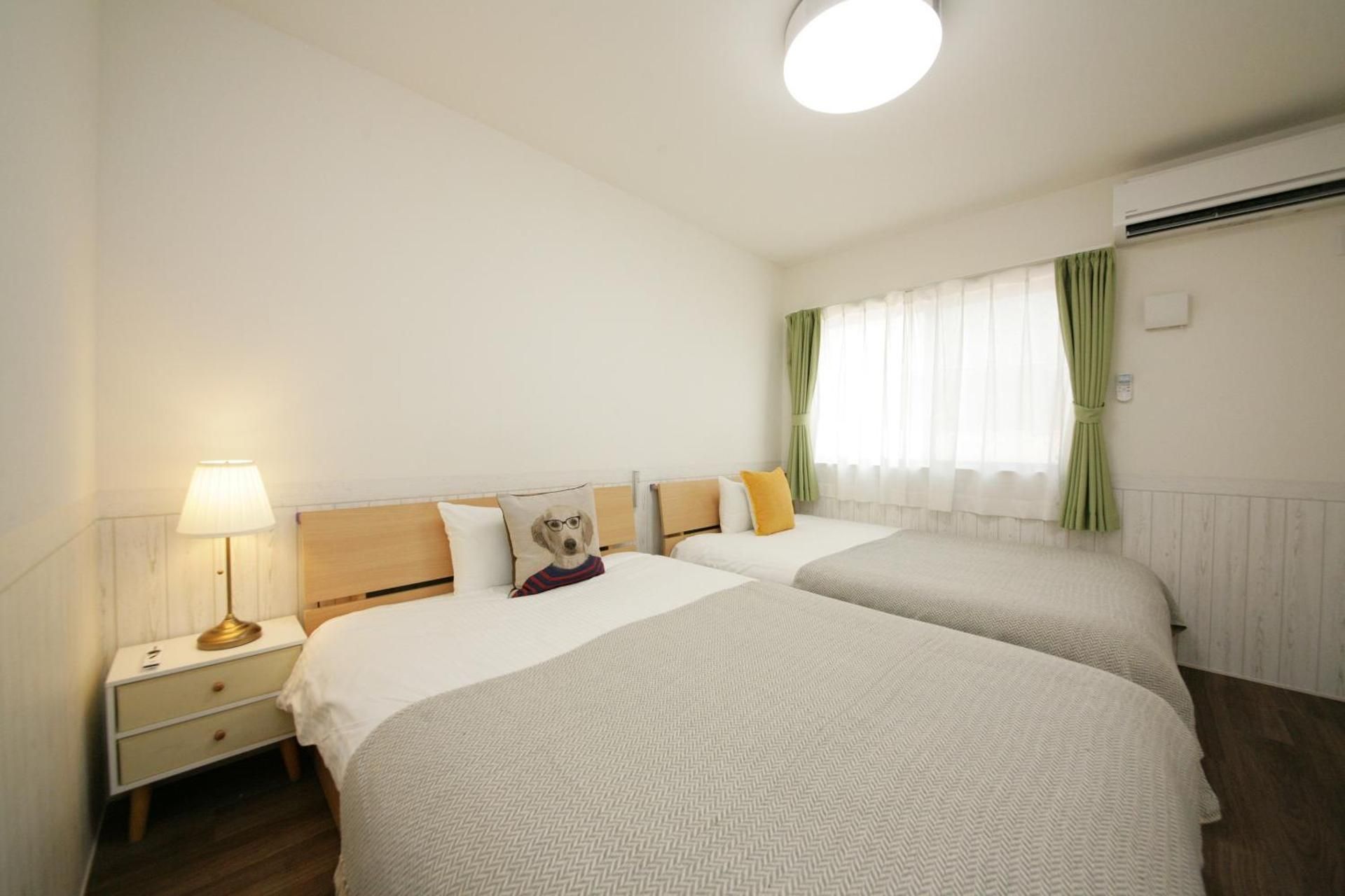 Family Room (Four Double Beds) with Kitchen - Non-Smoking - Cleaning Fee Extra - No Cleaning for Consecutive Night Stays
