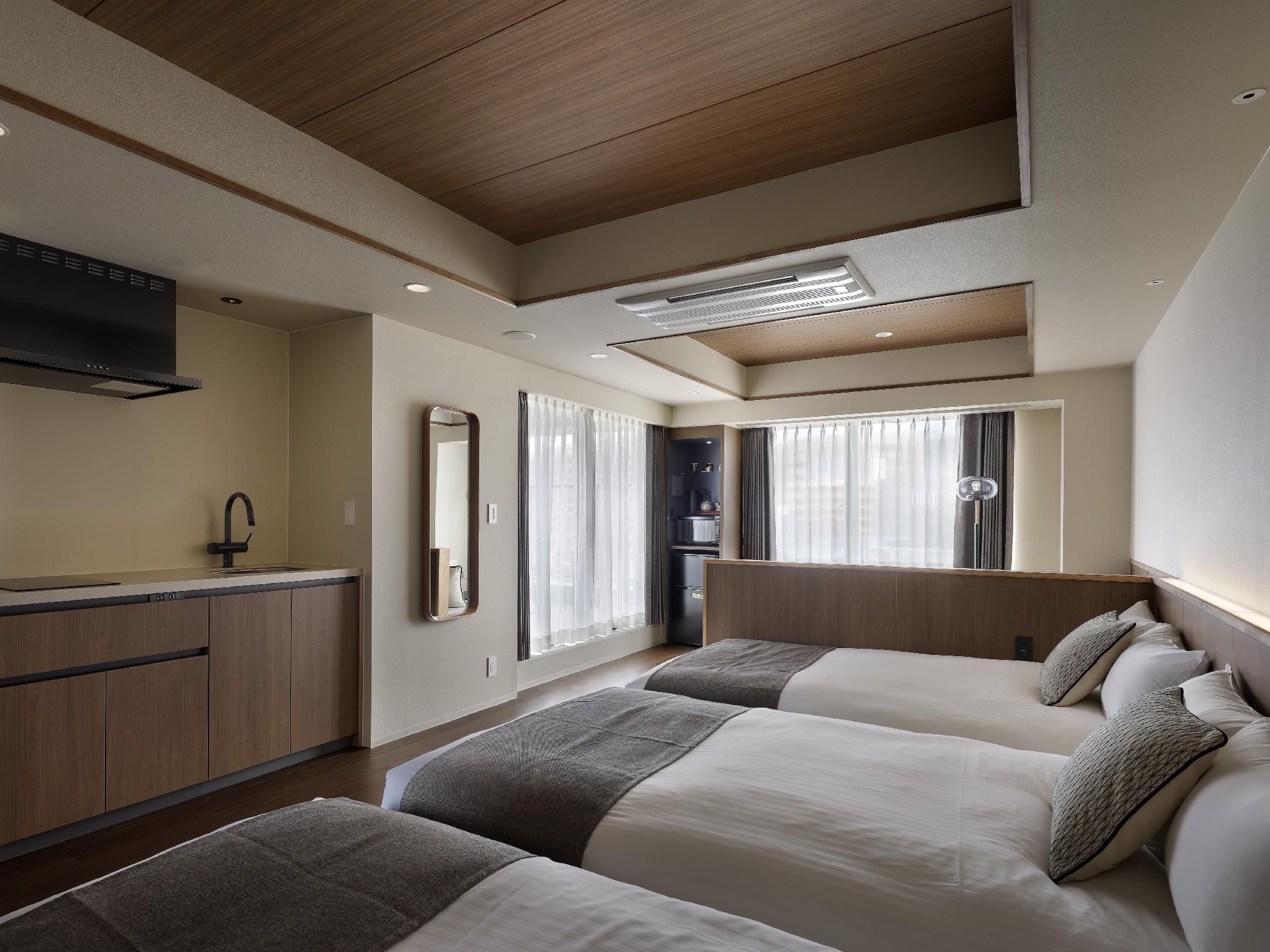 Premier Triple Room with River View