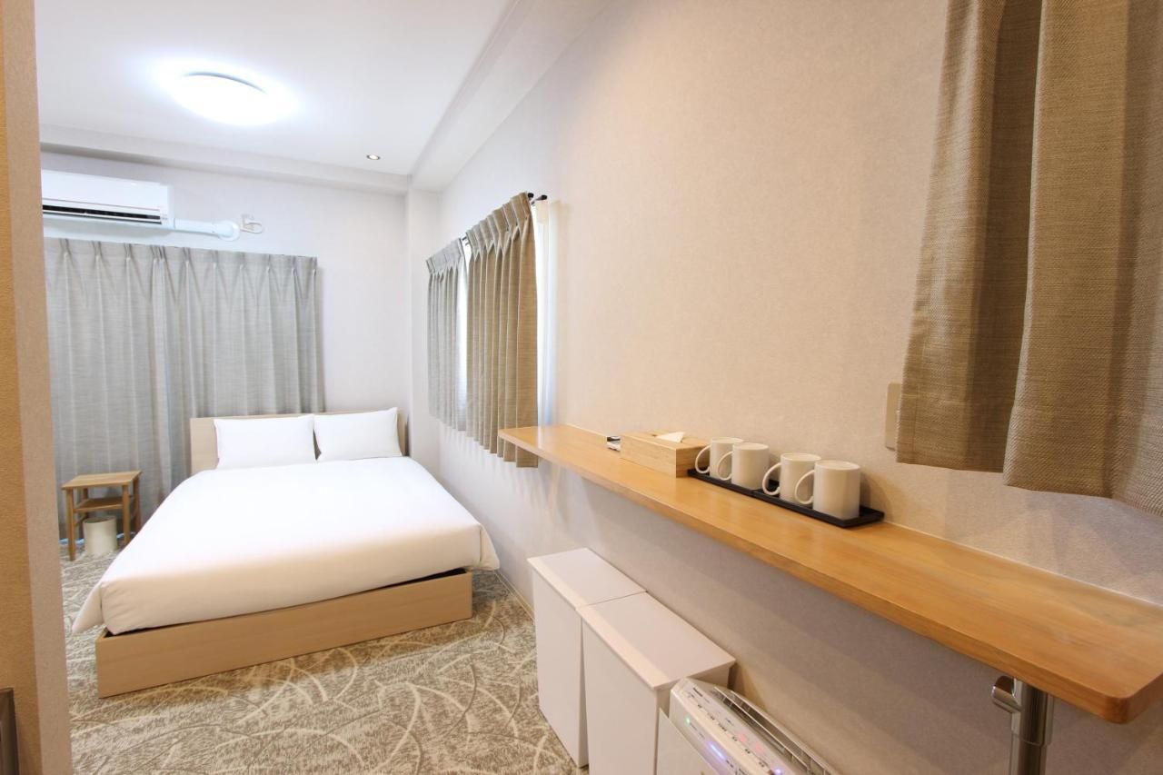 Twin Room - Non-Smoking