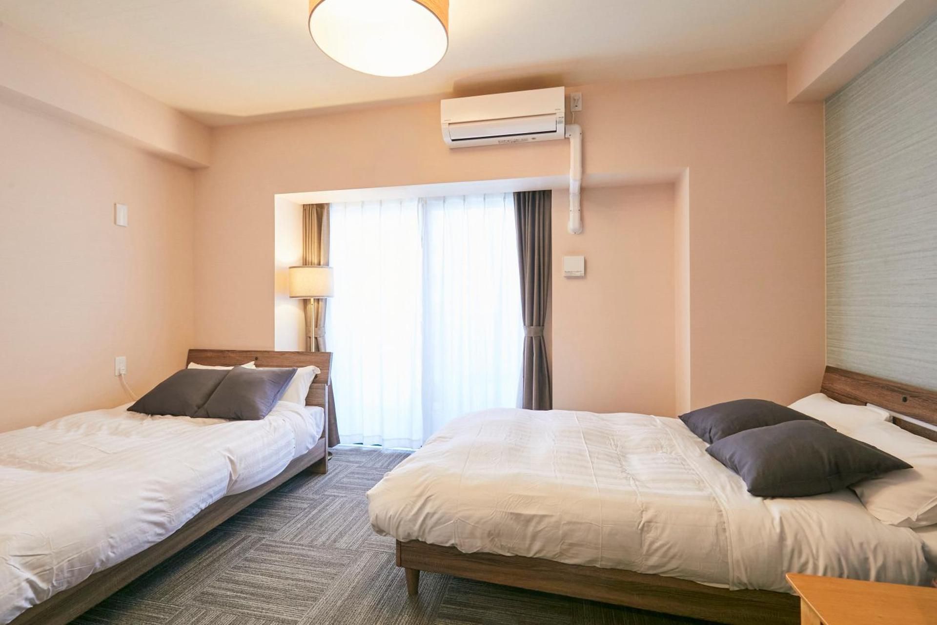 Twin Room with Bathroom