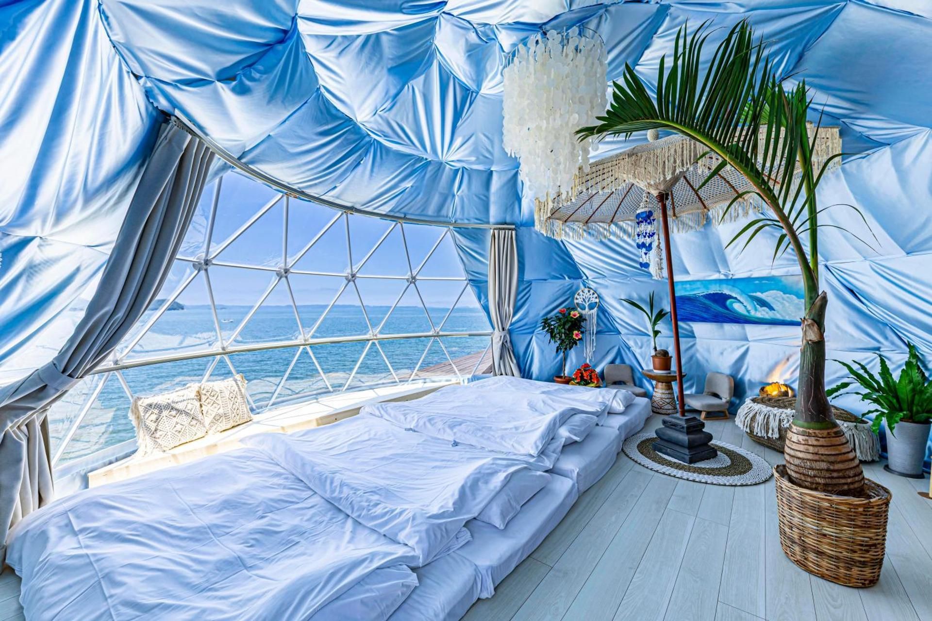 Family Room with Sea View