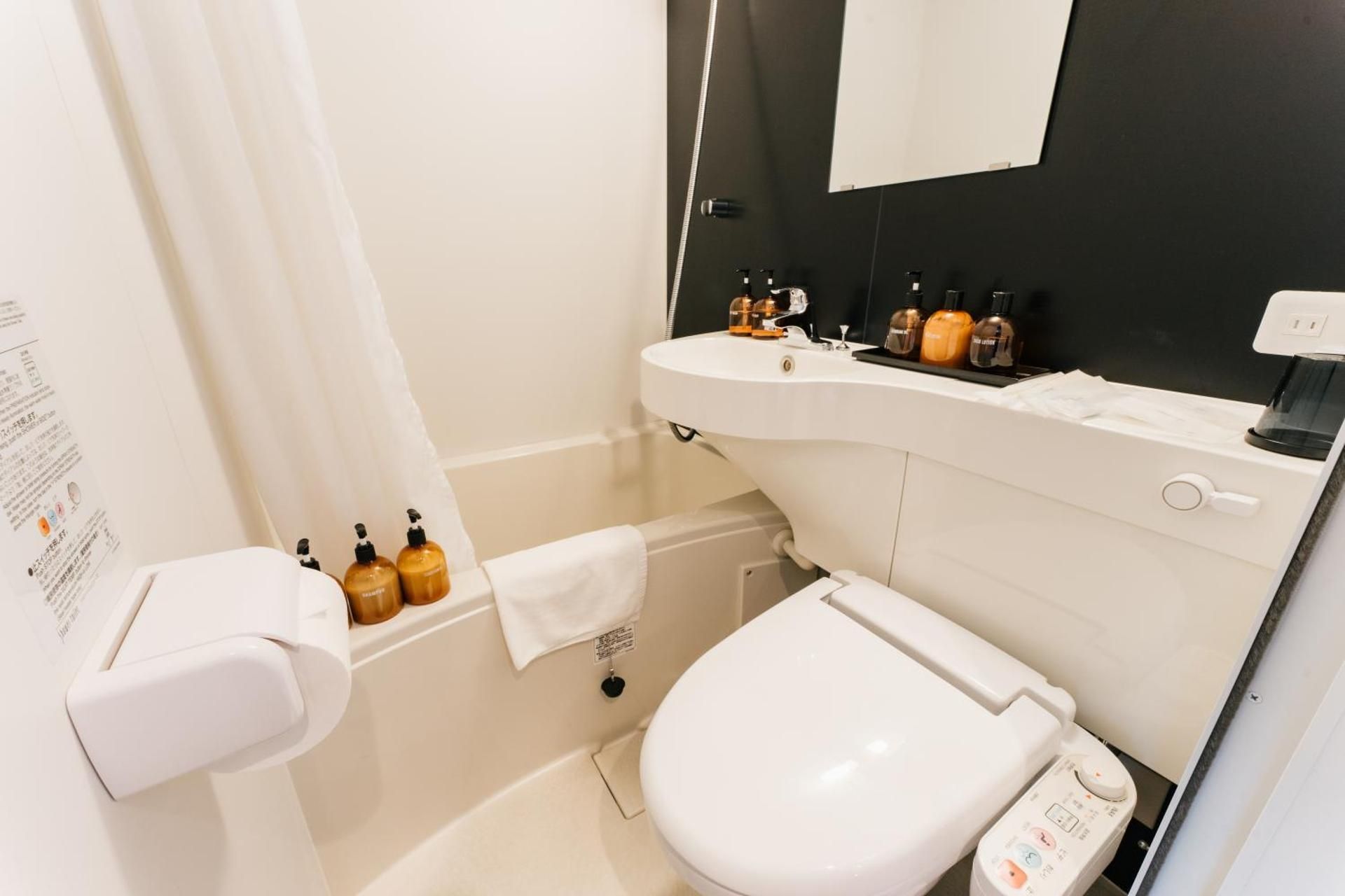Standard Double Room - Non-Smoking - No Cleaning for Consecutive Night Stays