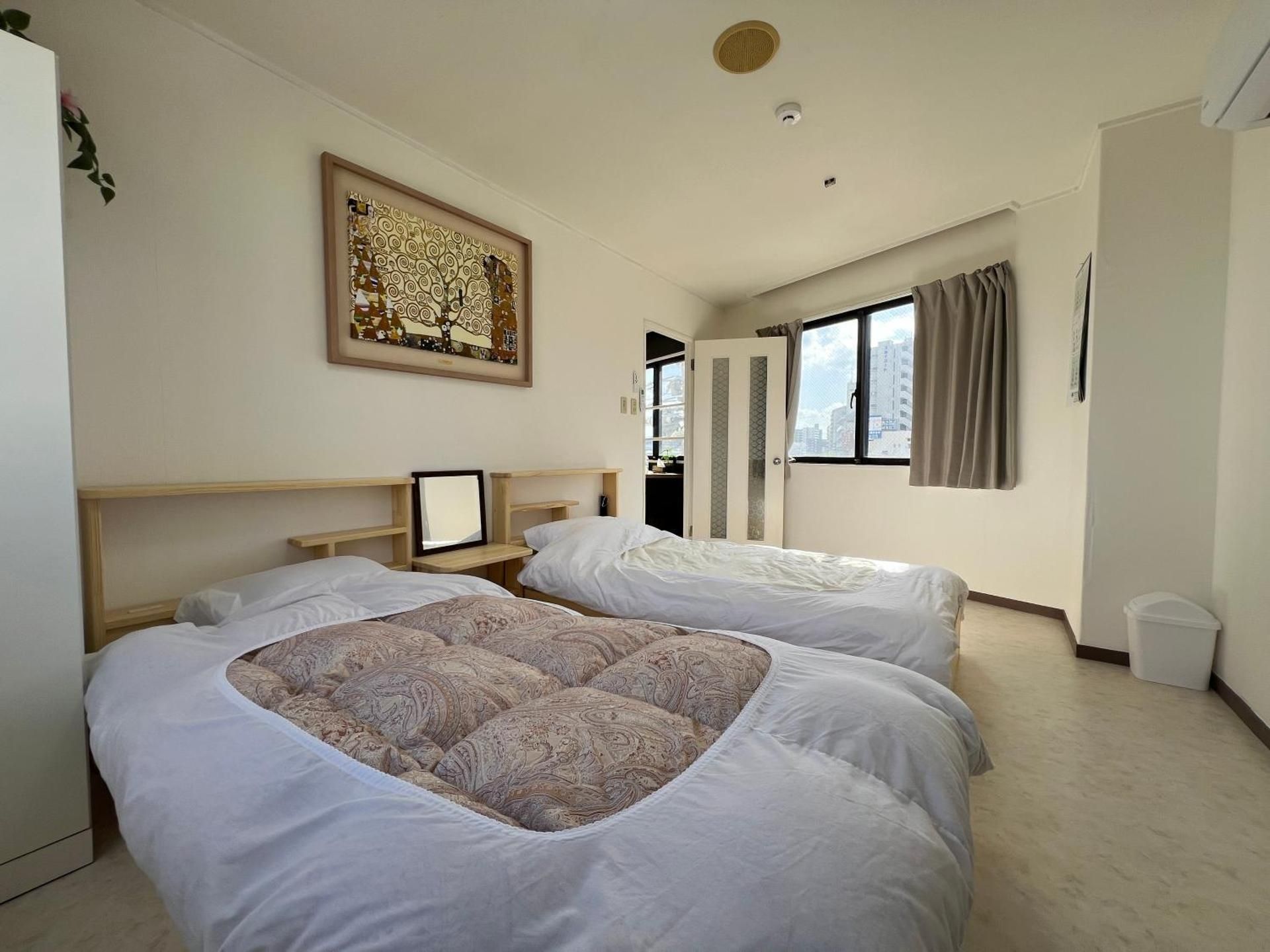 Twin Room with Shared Bathroom