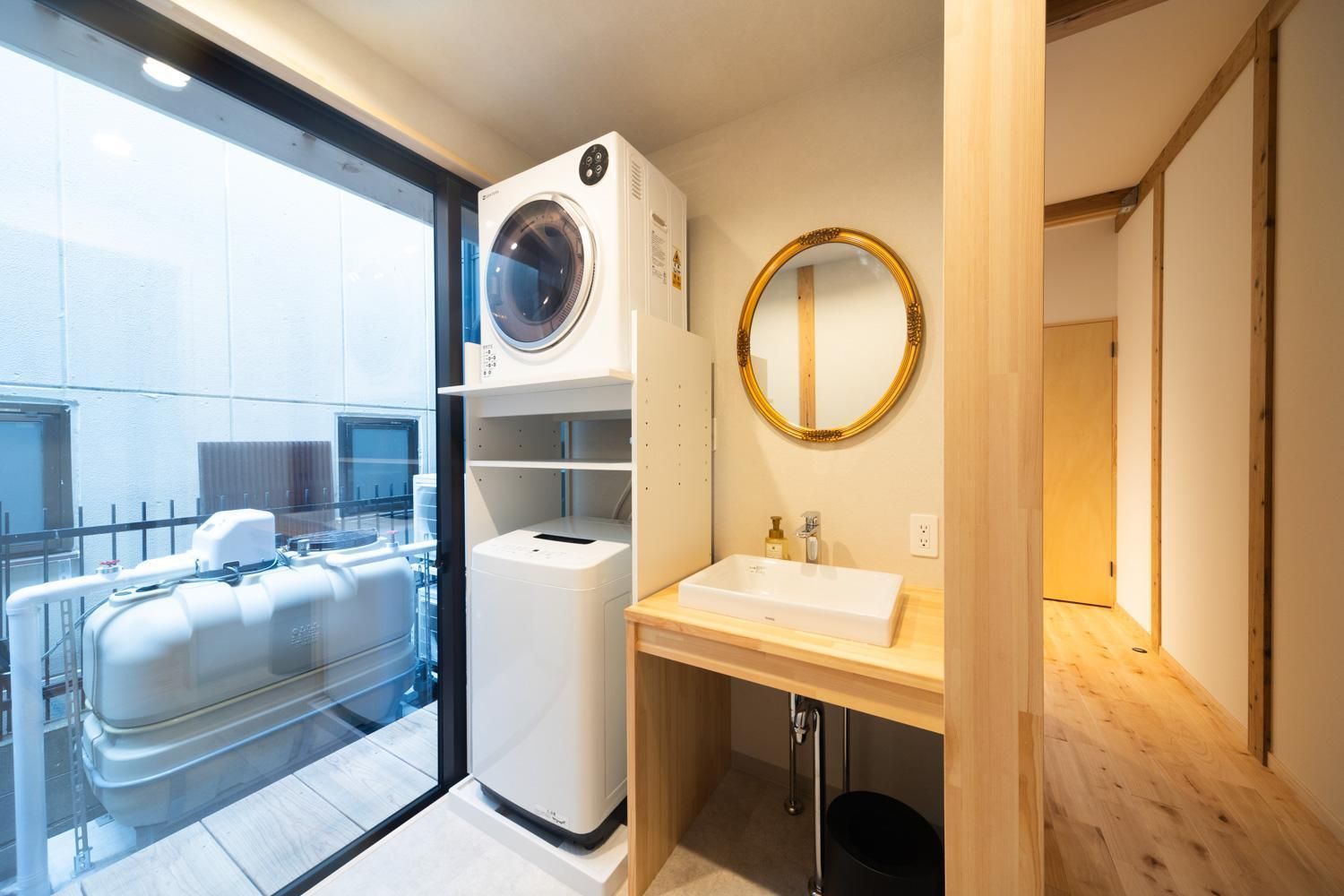 Single Room with Shared Shower and Toilet