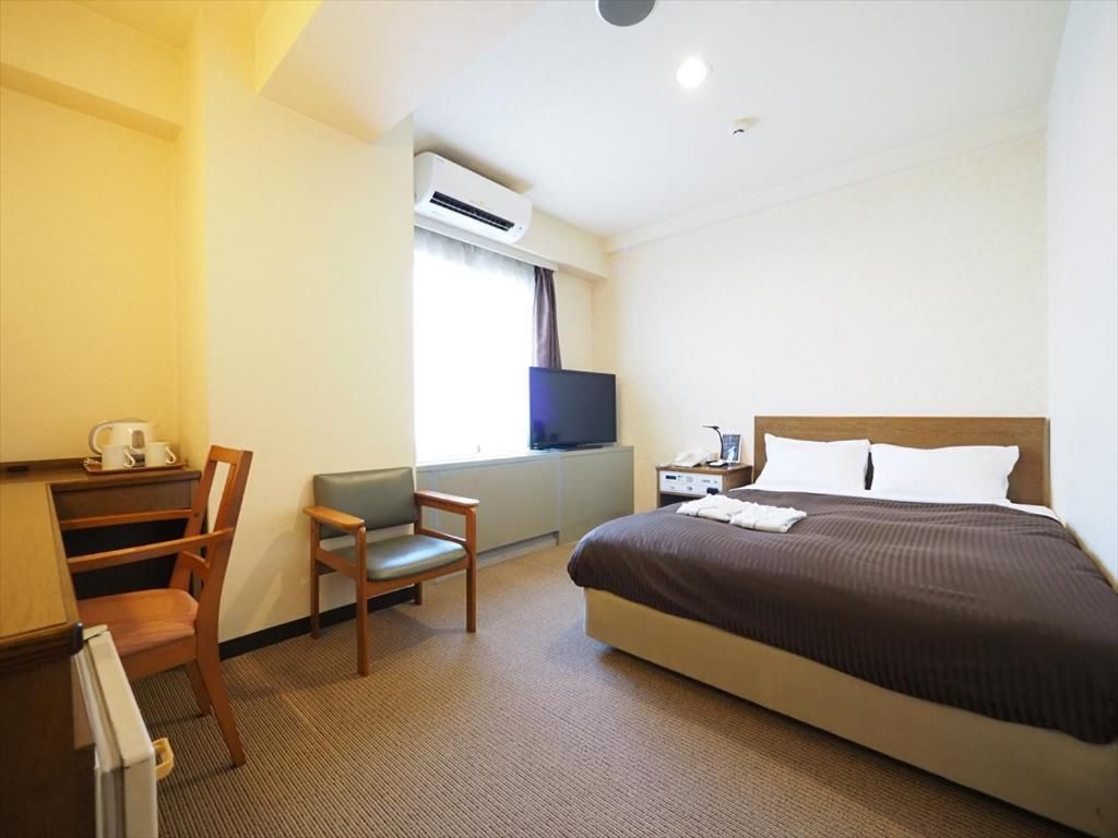 Bed 140cm - Double - Smoking